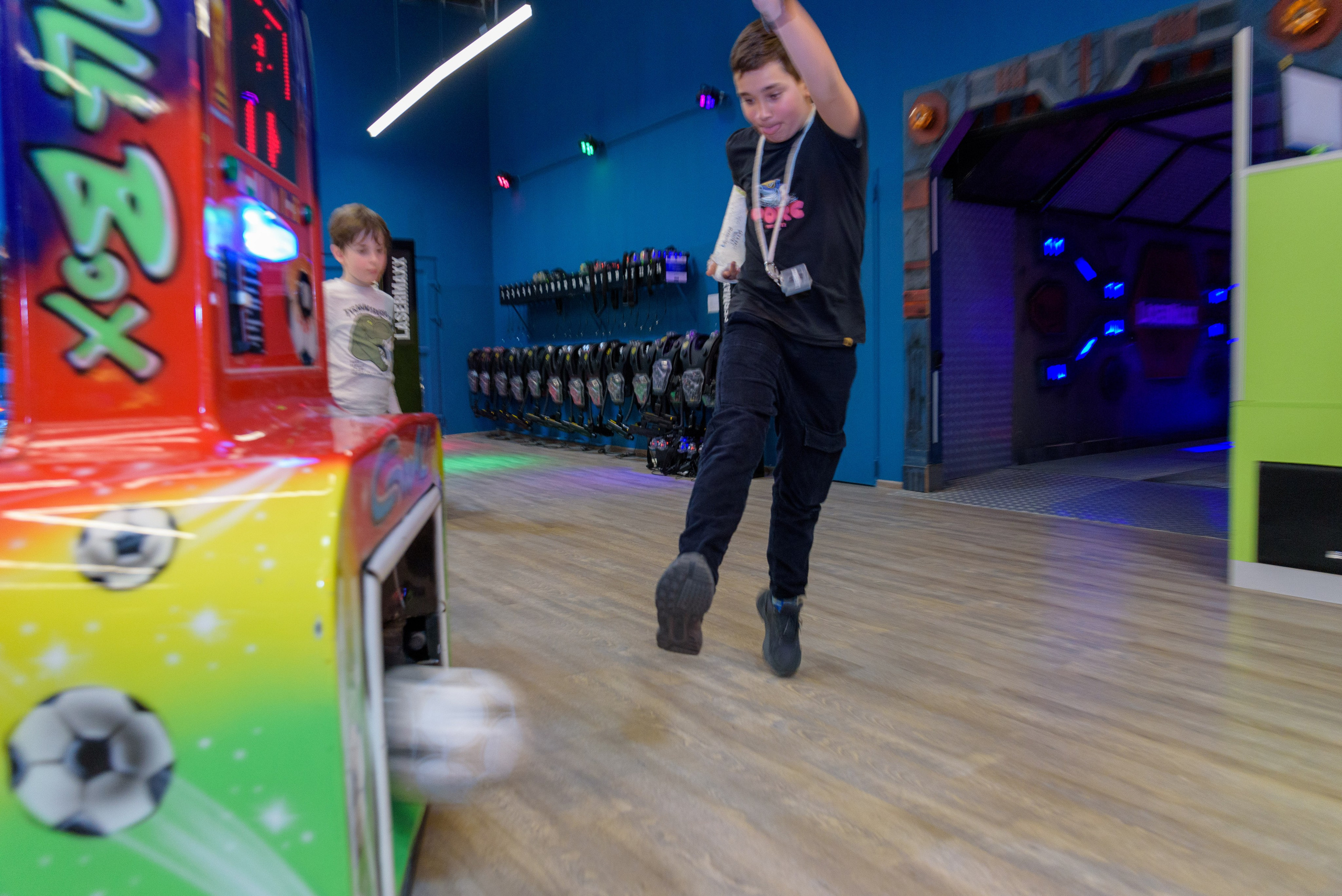 12 year anniversary, birthday photographer, birthday parties, children's birthday photographer, party photographer, name photographer, professional photographer Bucharest, children photographer, entertainment photographer, private party photographer, Bucharest photographer, professional photographer Bucharest