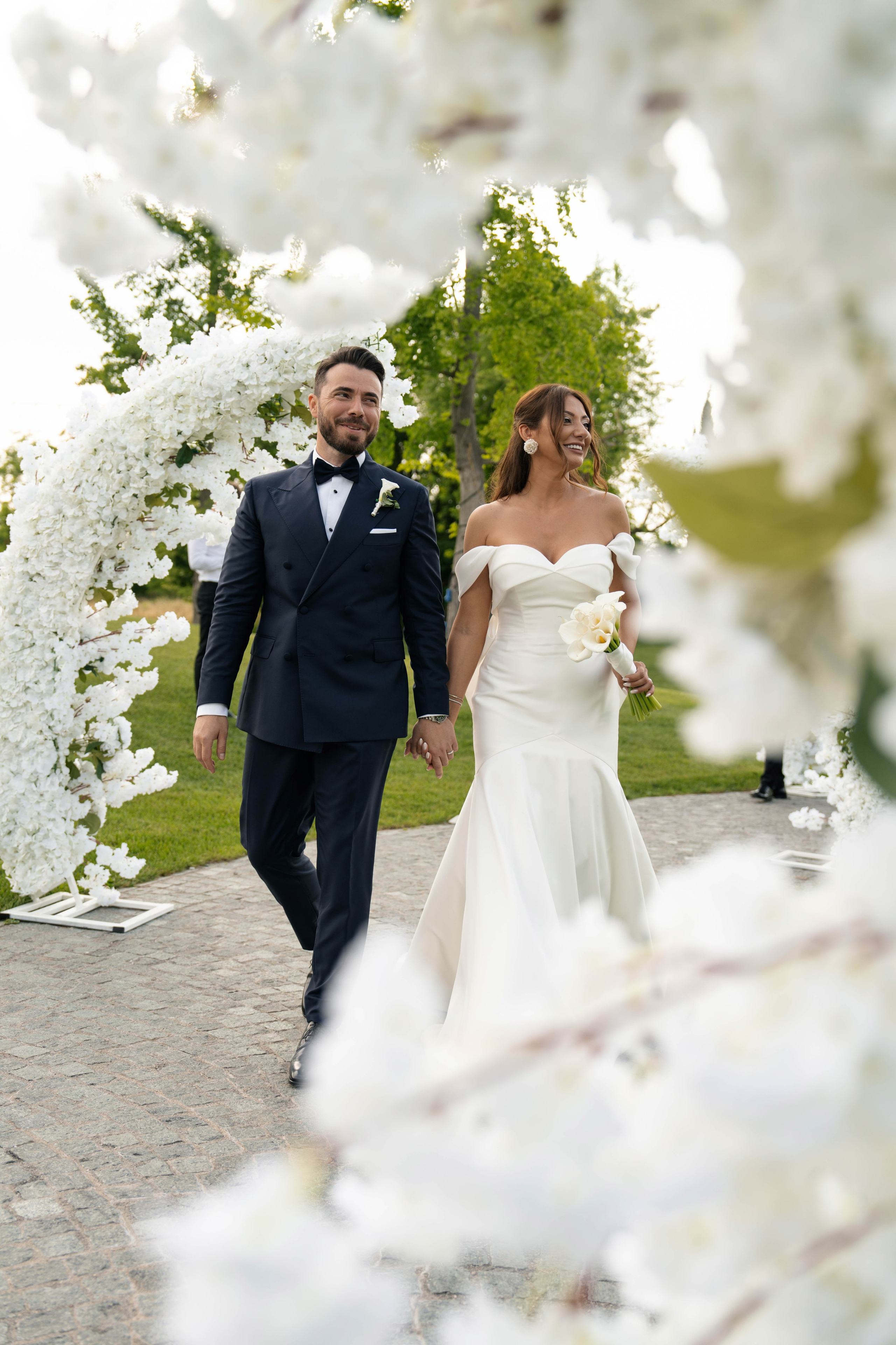 An Evening of Elegance and Extraordinary Performances. Ioana Timis