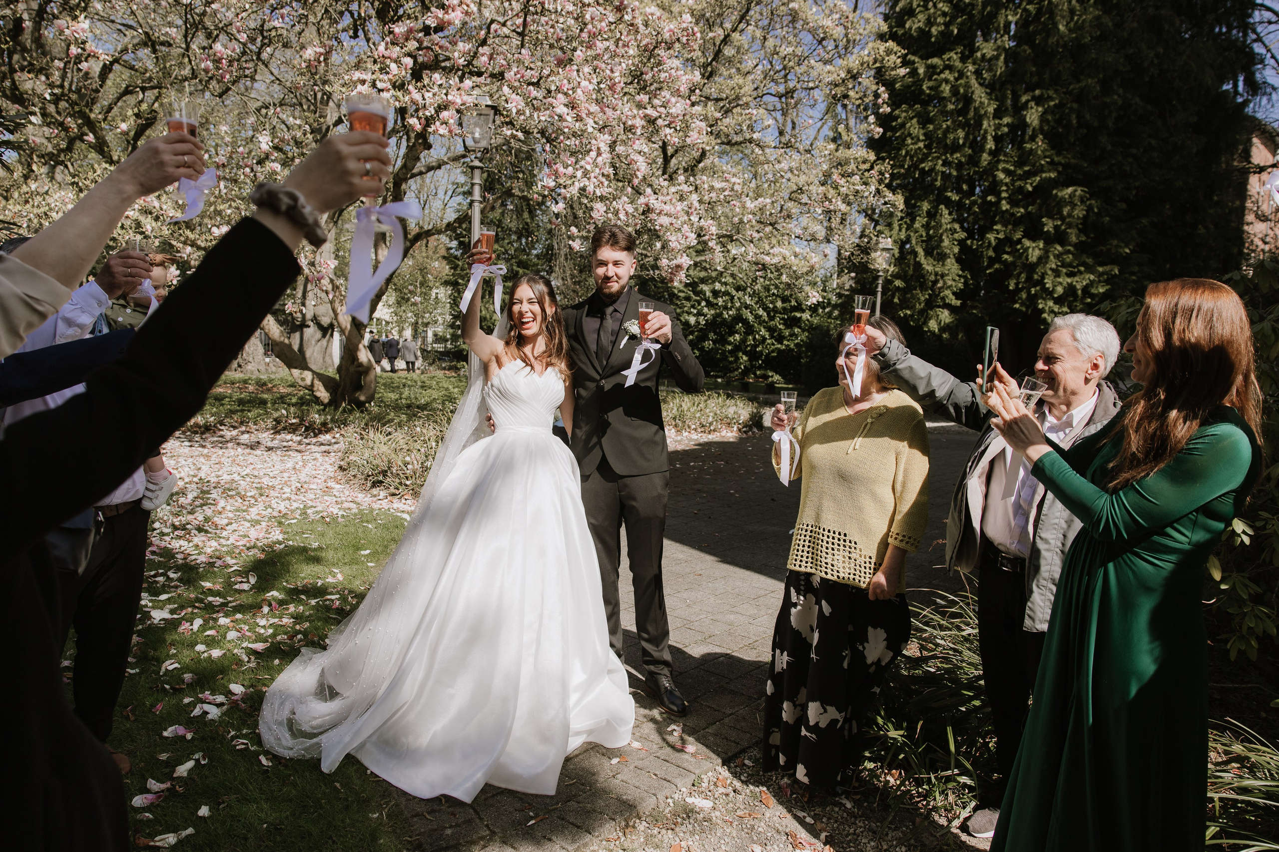 Michelle & Daniil. Familien & Hochzeitfotografin Nadja Holzmann