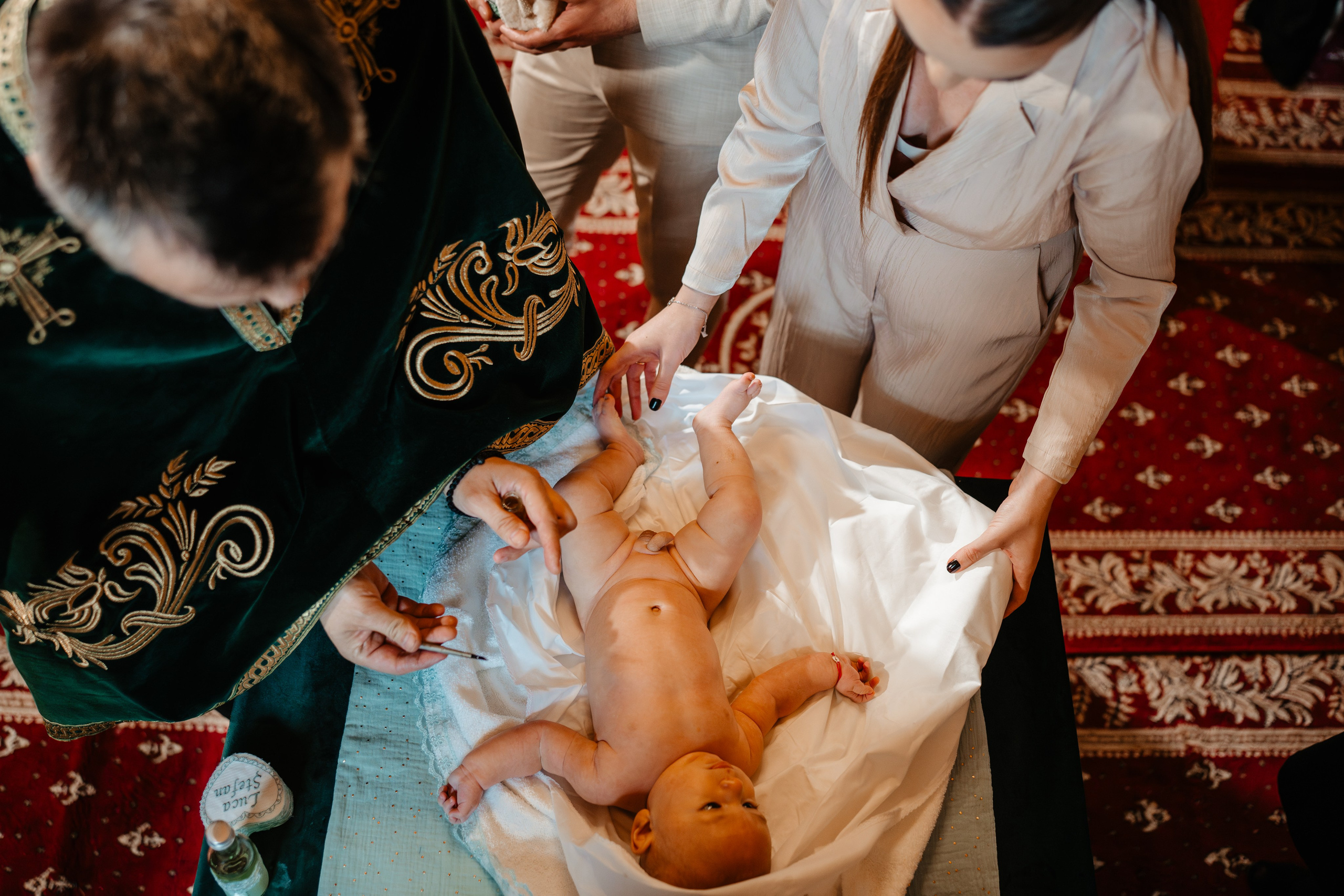 Luca Stefan. Raw Studio. Fotograful tau de nunta!