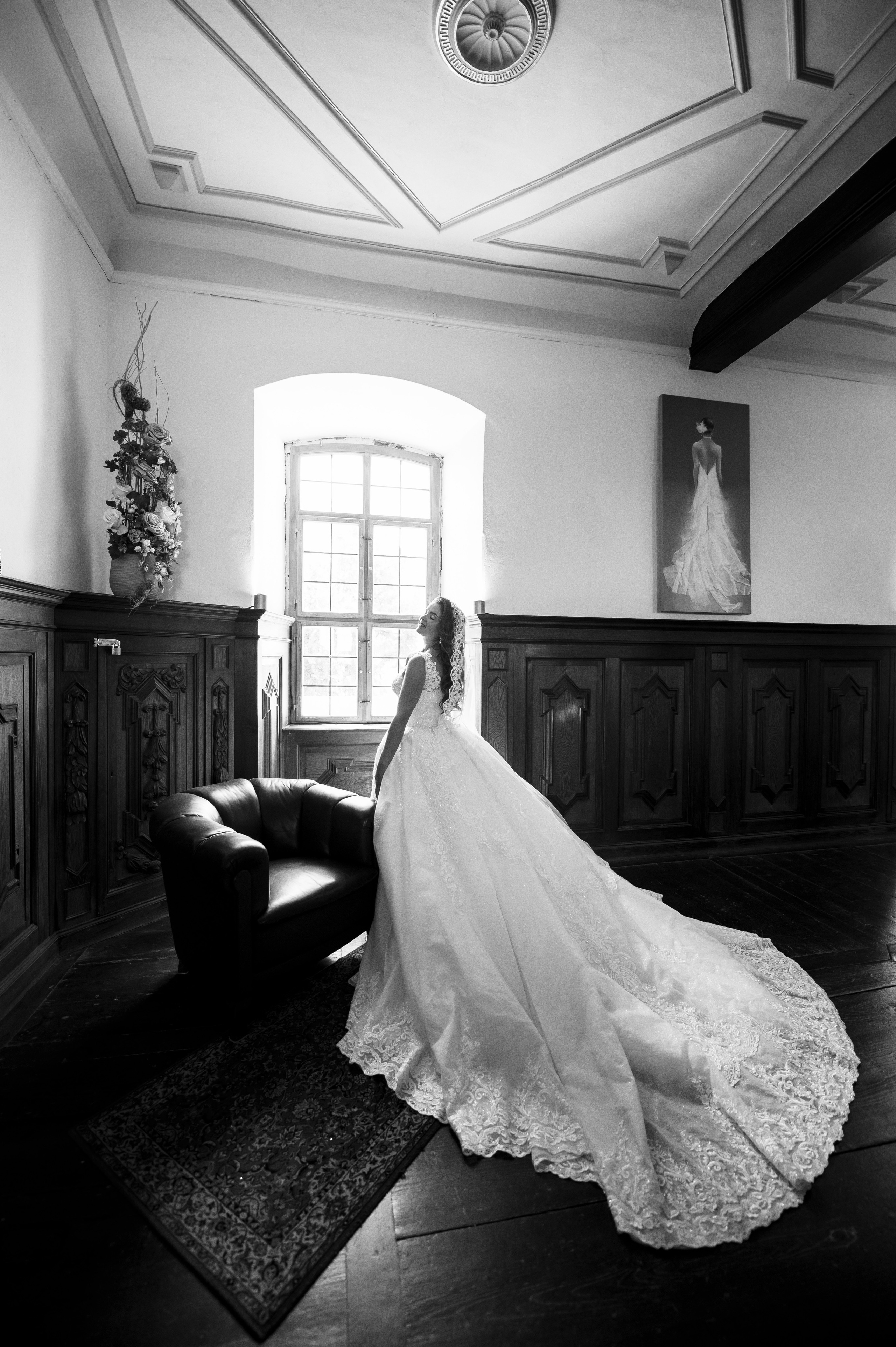 Christina und Oliver: Eine Märchenhochzeit im Schloss Walkershofen