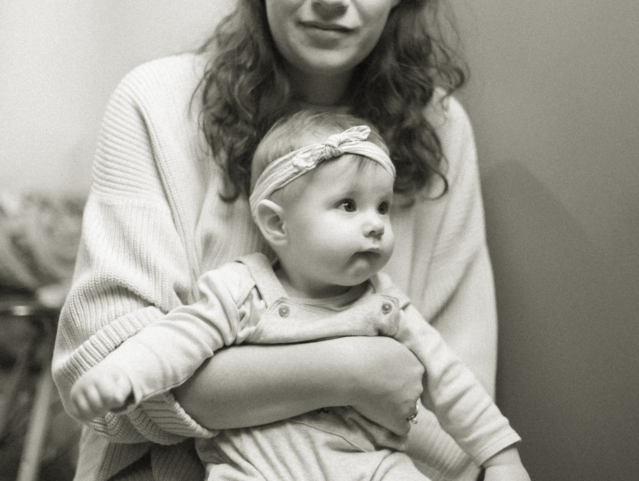 Séance photo de famille pour Noël. Histoires d’amour, séances photos de famille et de mariage en France