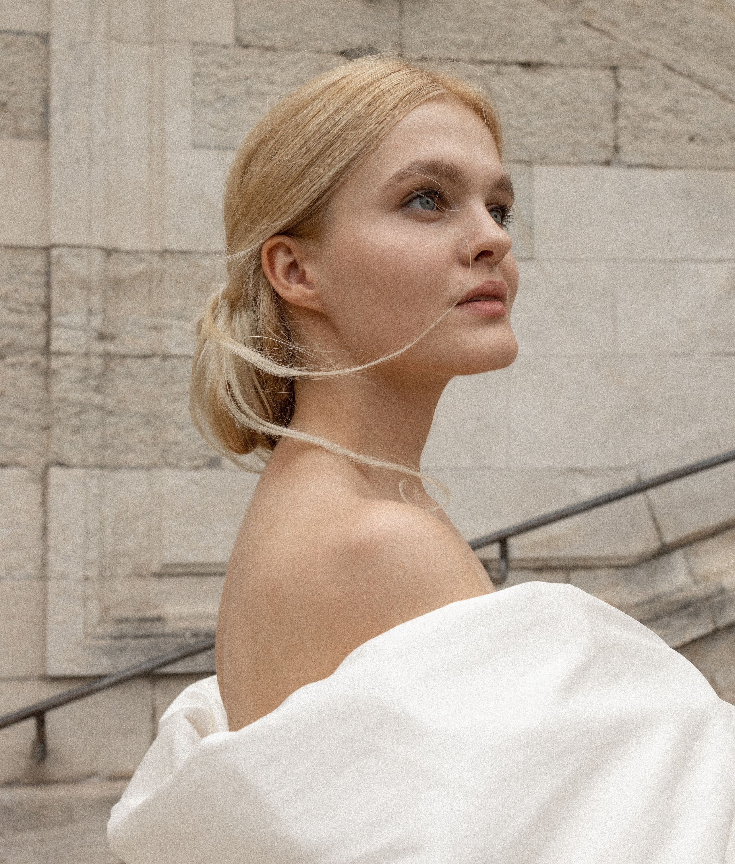 Nouveaux mariés. Histoires d’amour, séances photos de famille et de mariage en France