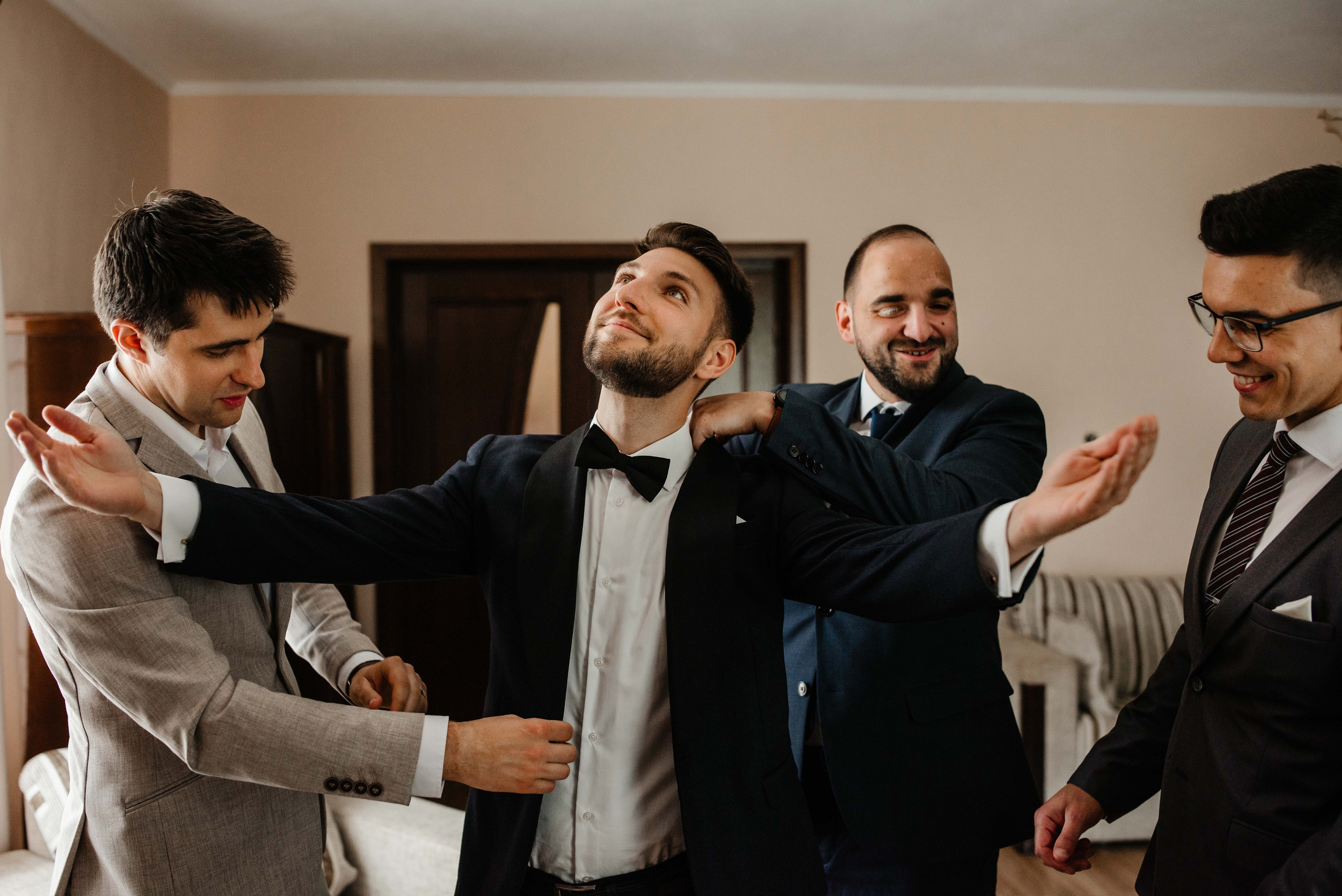 Radu Rahovan Fotograf de nuntǎ Cluj - Alba - Bistrița - Maramureș - Satu Mare - Sǎlaj - Târgu Mureș