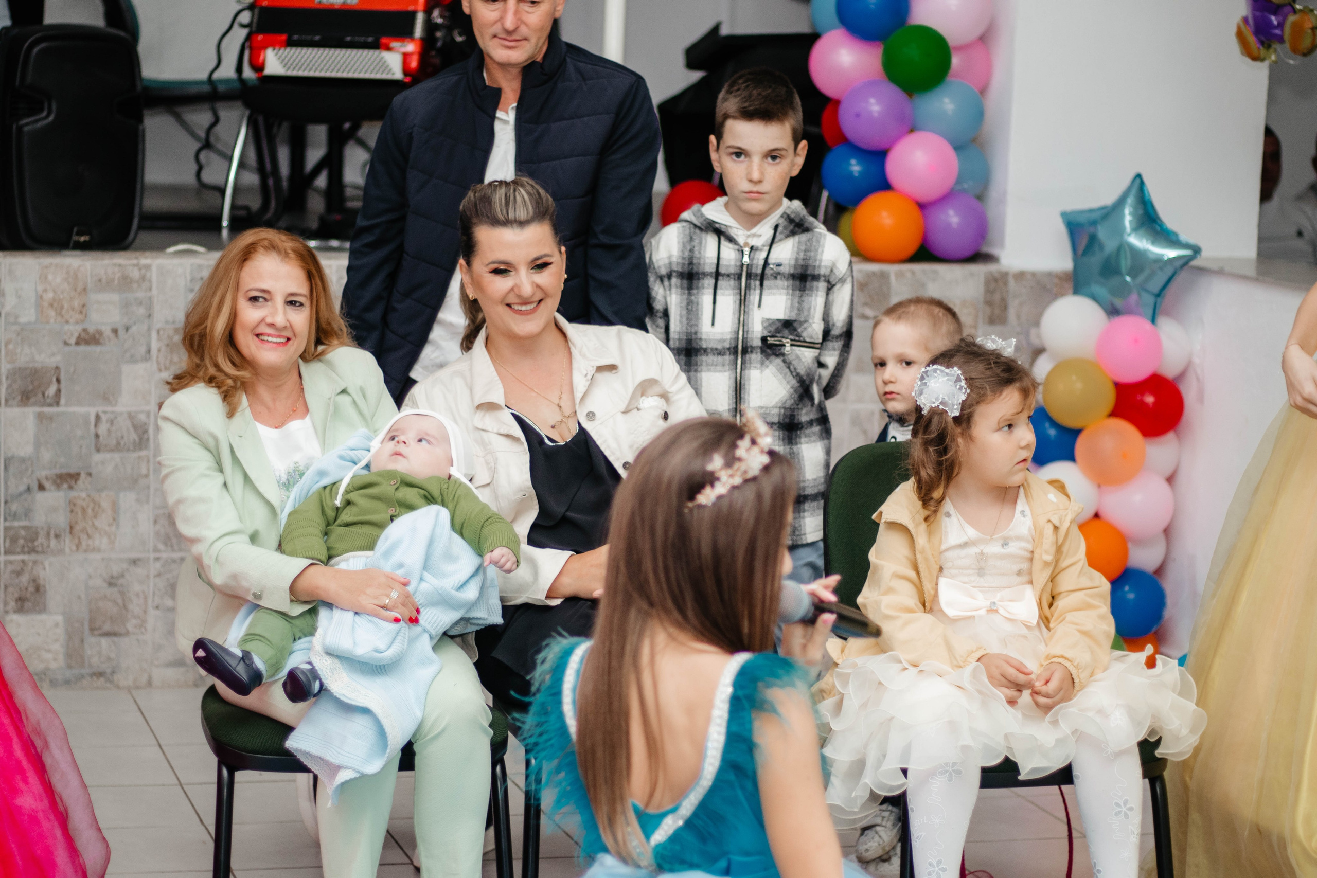 Ennoah. Fotograf si videograf — evenimente si studio