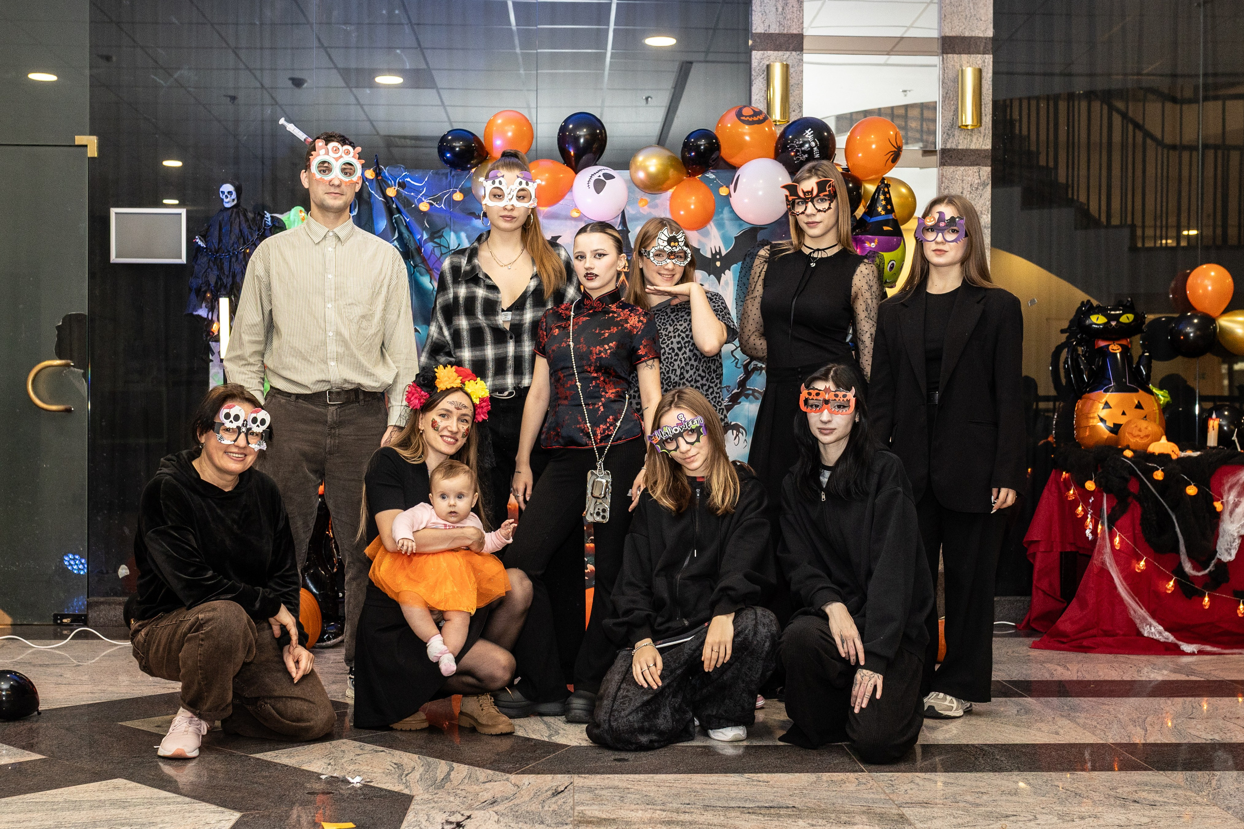 Leo dance studio Helloween 2025. Семейный и детский фотограф в Варшаве Мила Бобровская