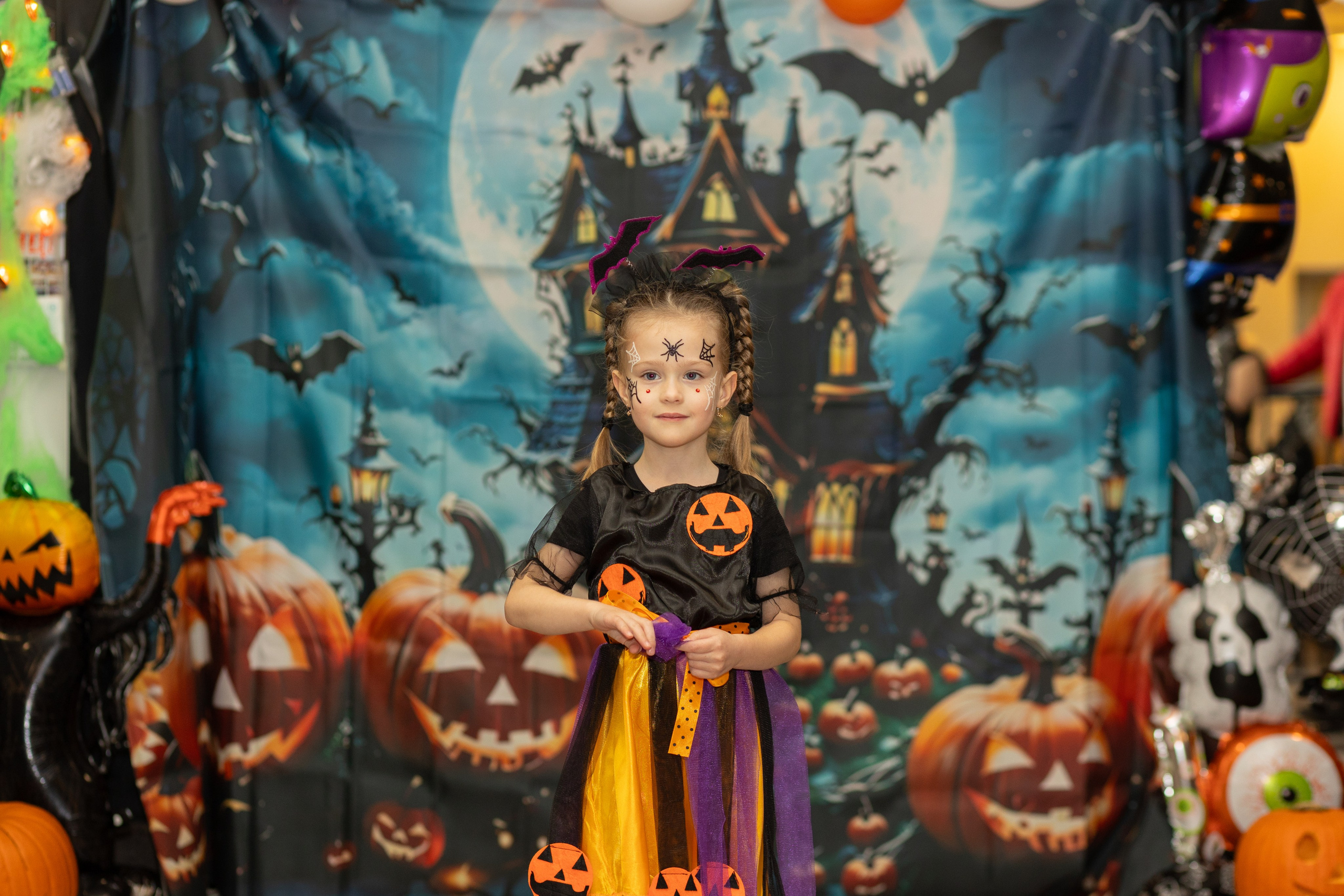 Leo dance studio Helloween 2025. Семейный и детский фотограф в Варшаве Мила Бобровская