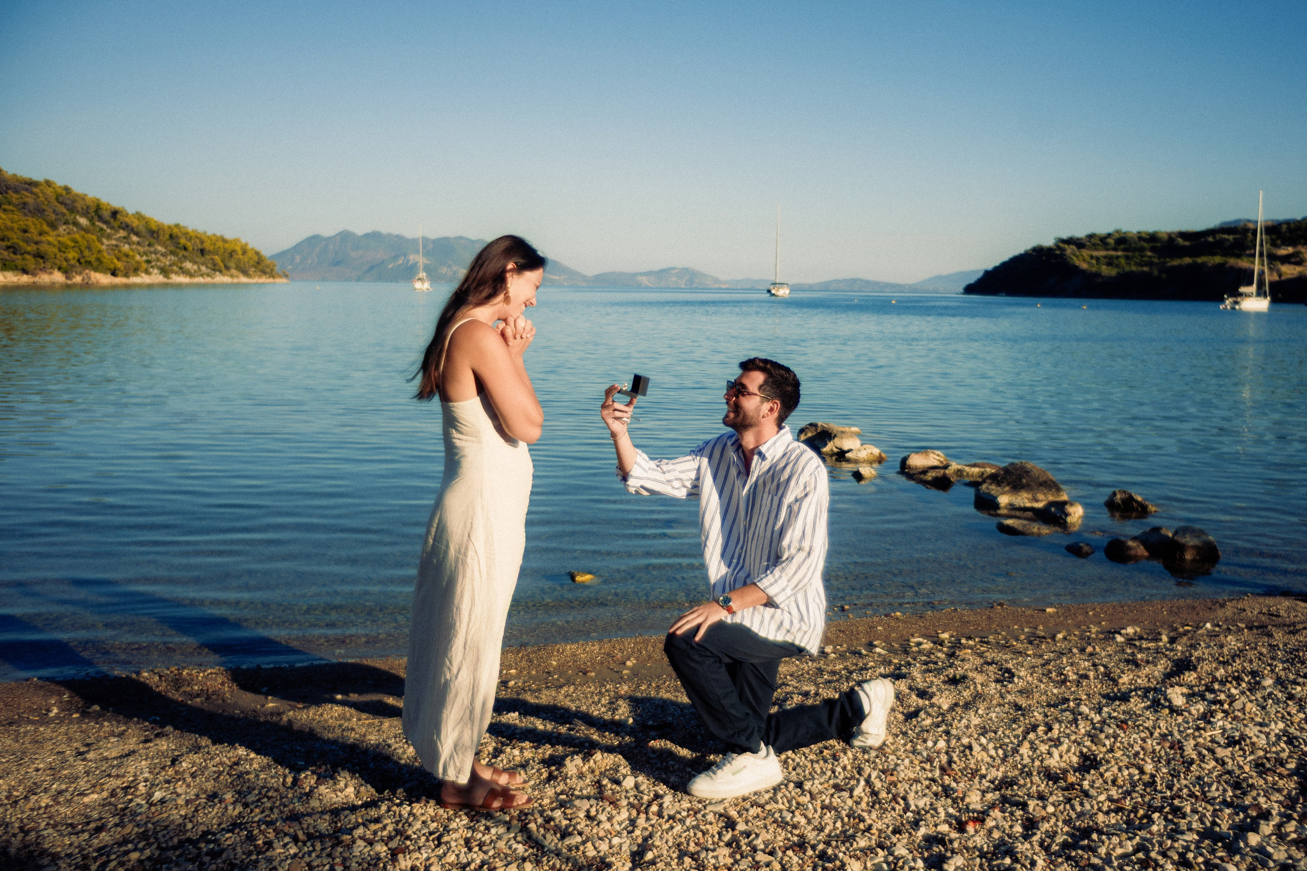 Proposal in Epidavros by Tomer to Noah. Photographer in Greece Kristina