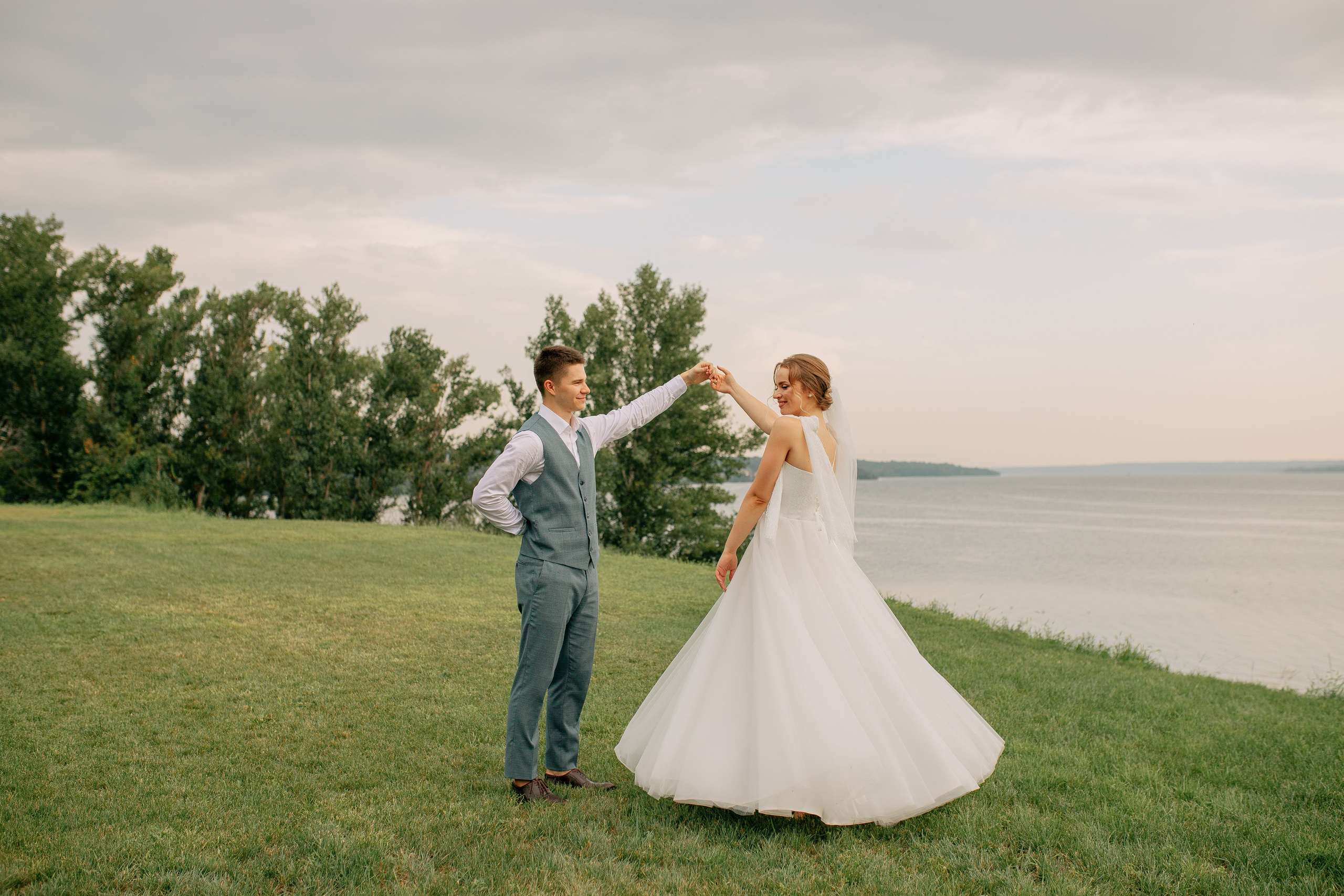 Reportage Wedding. Wedding photographer and videographer Europe