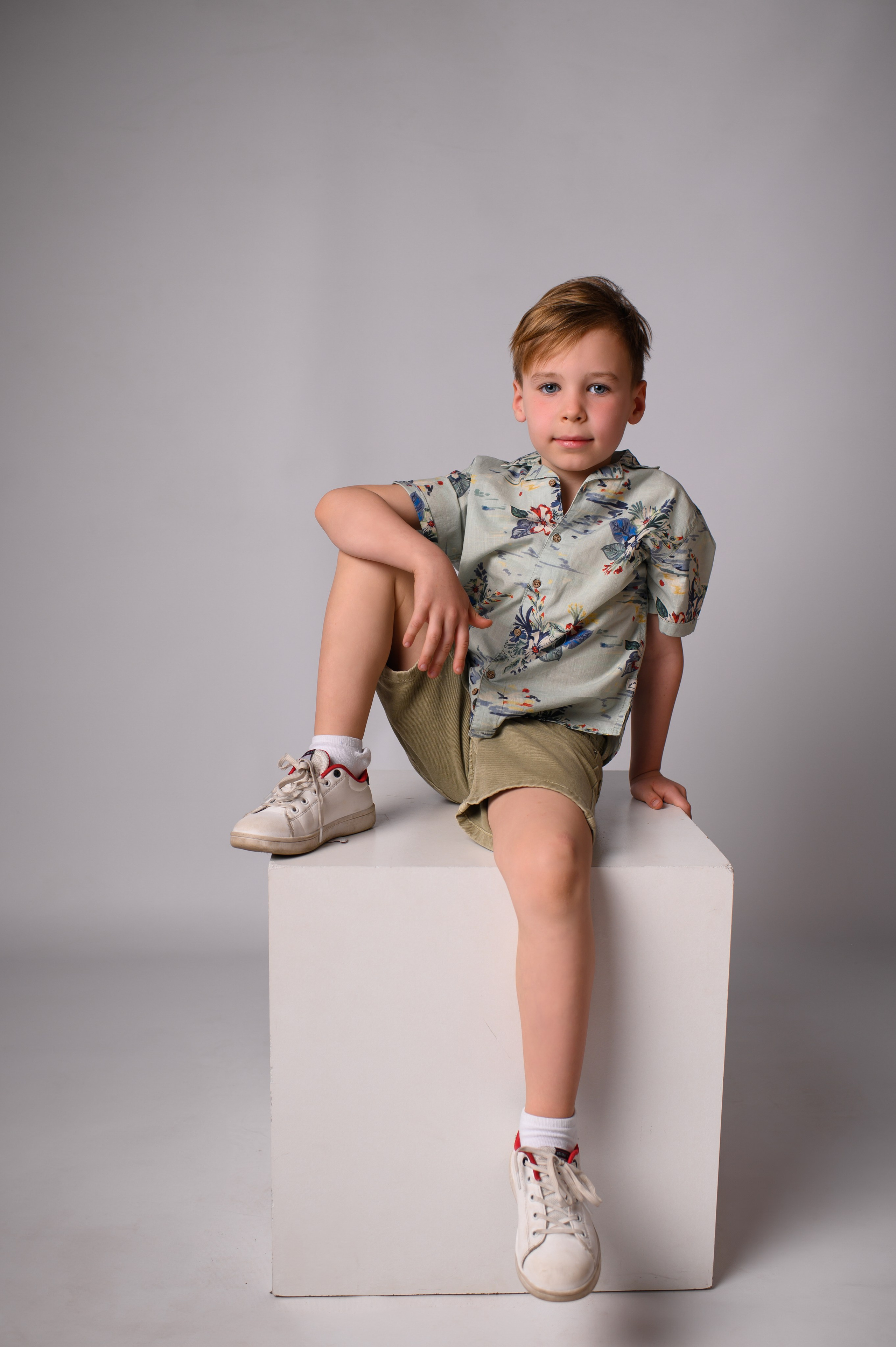 KIDS STUDIO. Family, children, portrait, and event photography in Thessaloniki