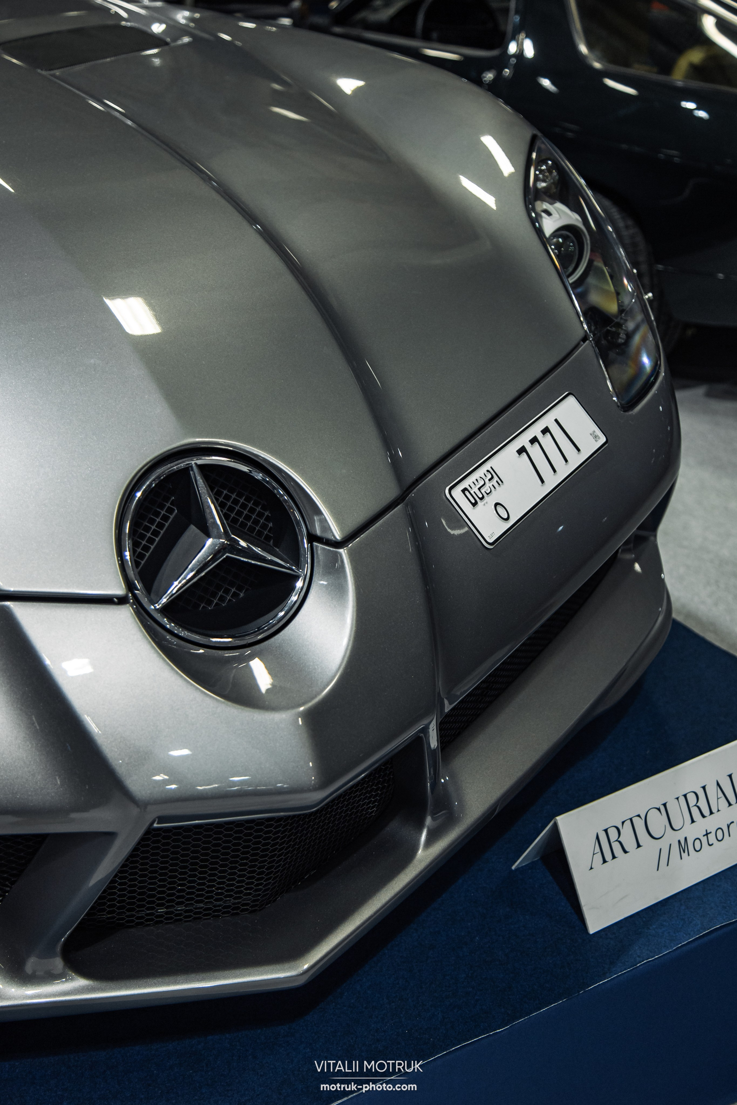 Retromobile 2023. Photographer in Paris — Vitalii Motruk