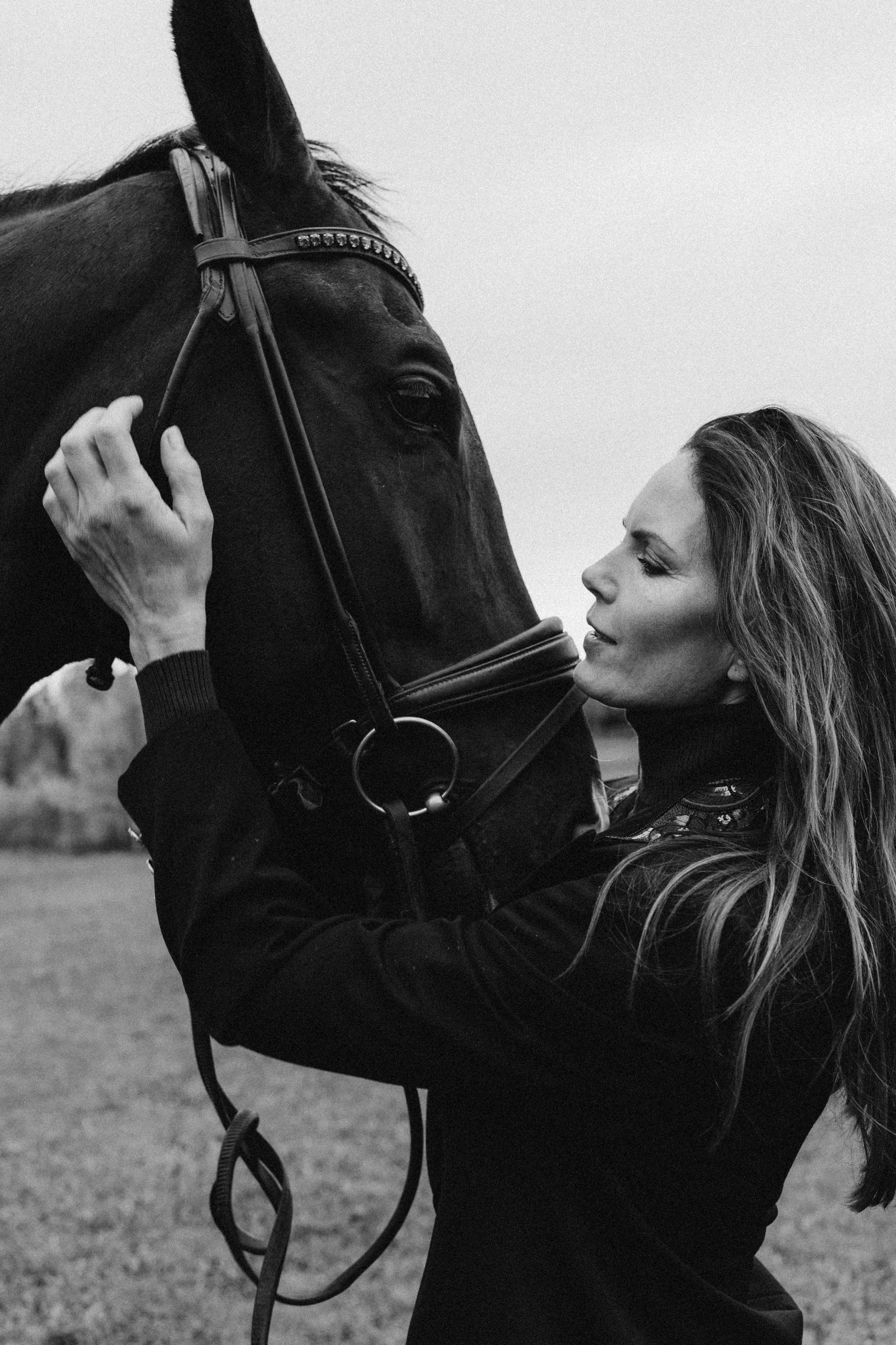 Susanna Hyypiä. Wedding and portrait photographer in Helsinki Vickan O