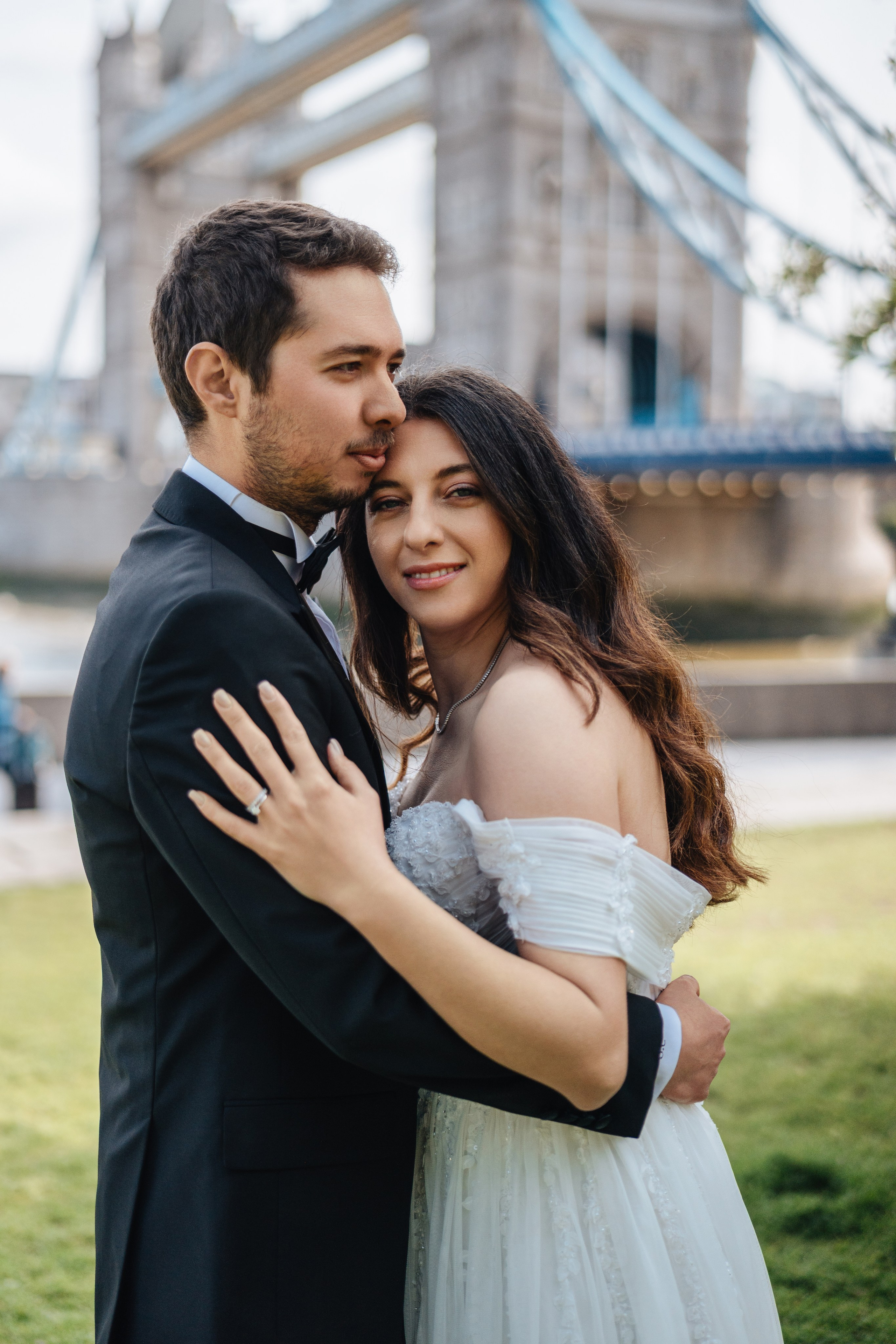 Selen and Canberk. Wedding and family photographer in London