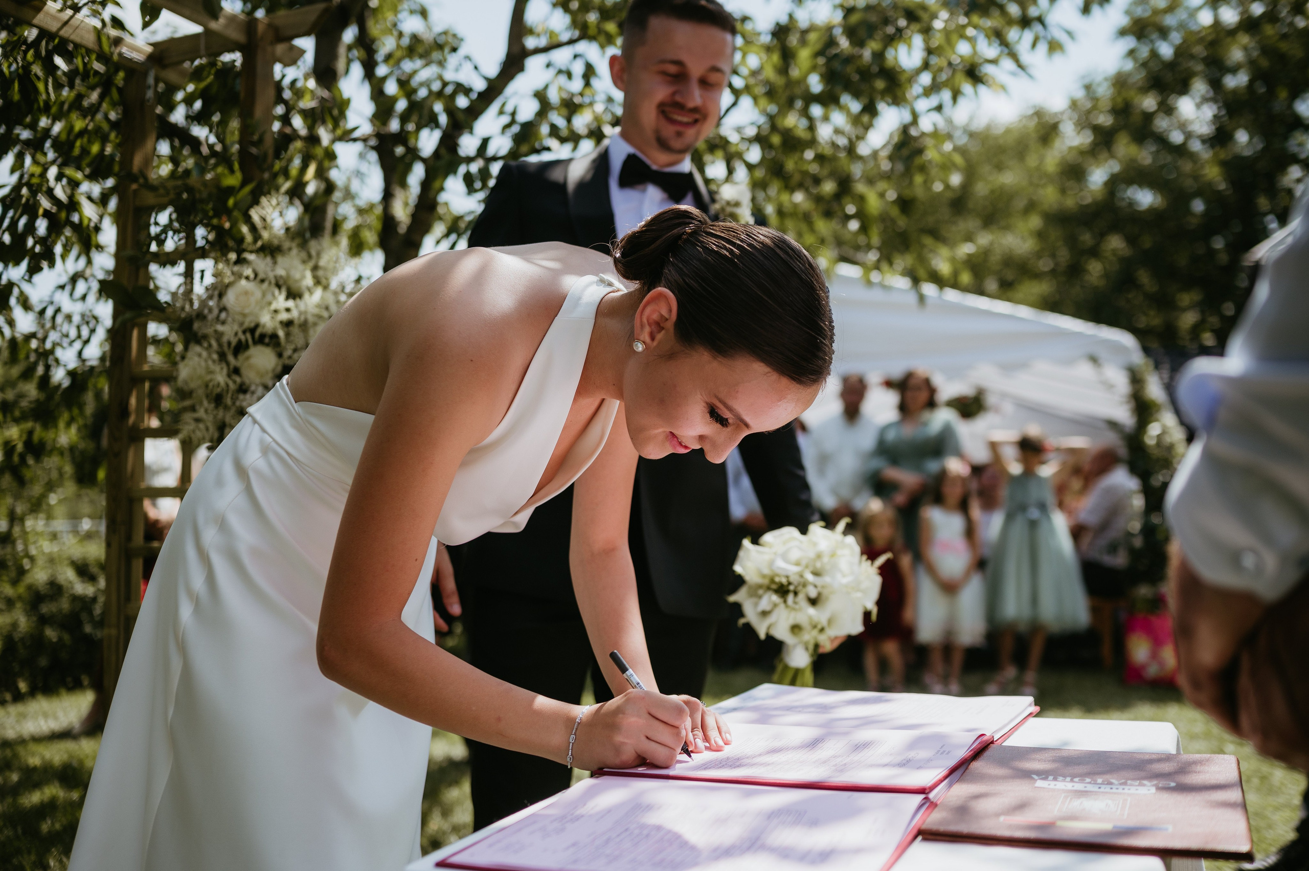 Rodica și Claudiu - O nuntă autentică și plină de emoție la Golden Forest. Valentin Melen - fotograf de nunta 🤍