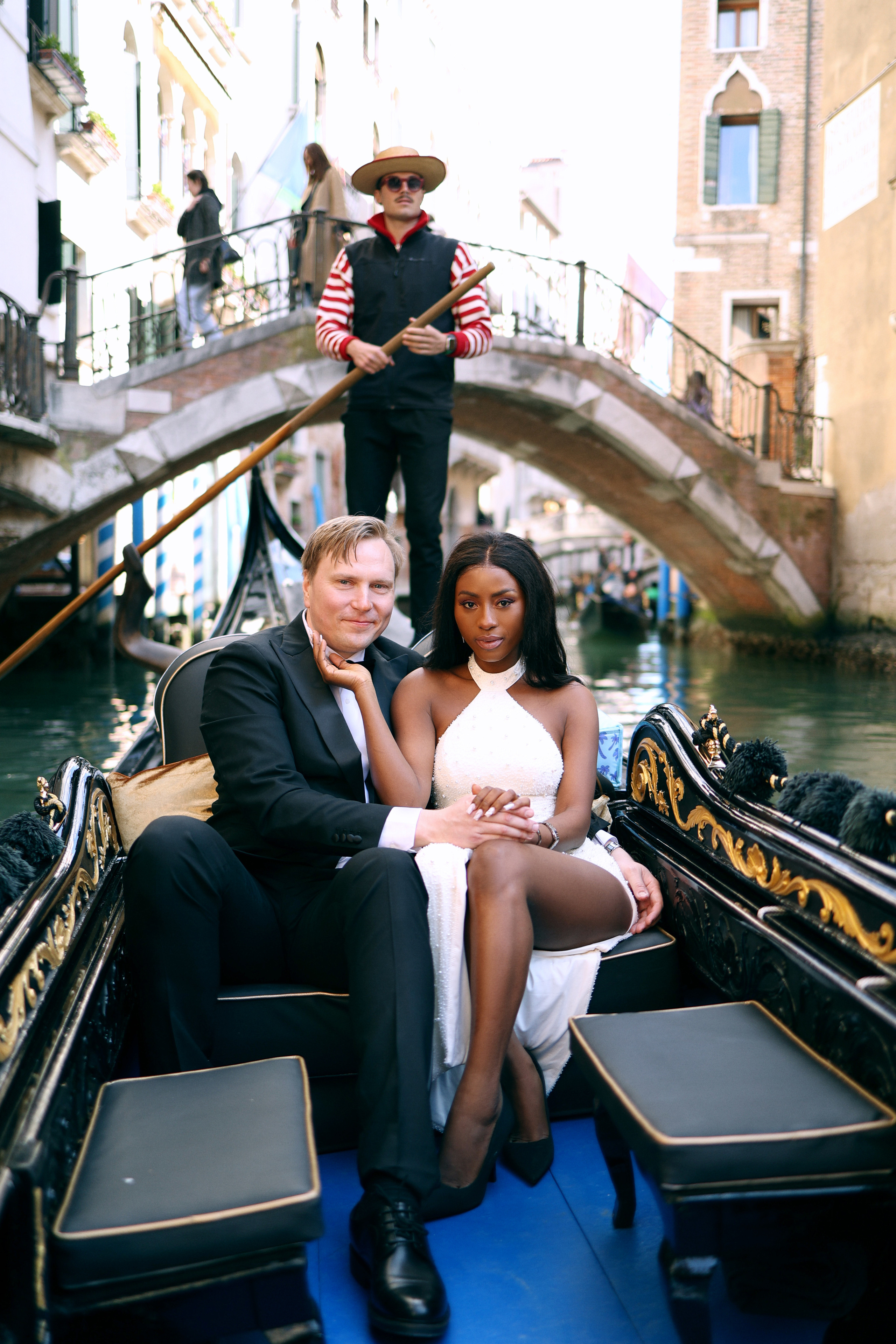 Wedding gondola ride photo shoot