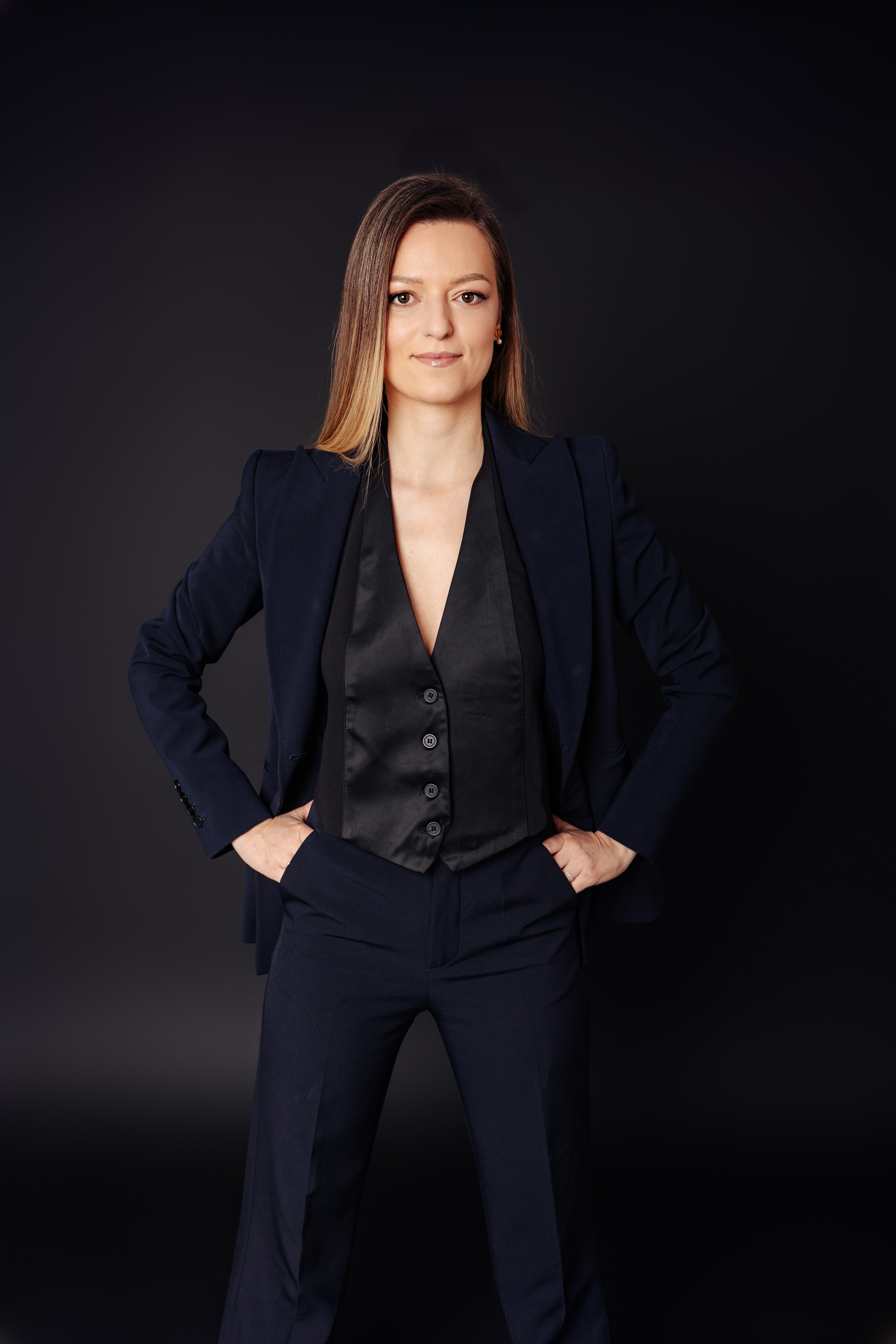 Ina. Cristina Andronache fotograf Brașov fotograf de familie fotograf de nunta Brașov