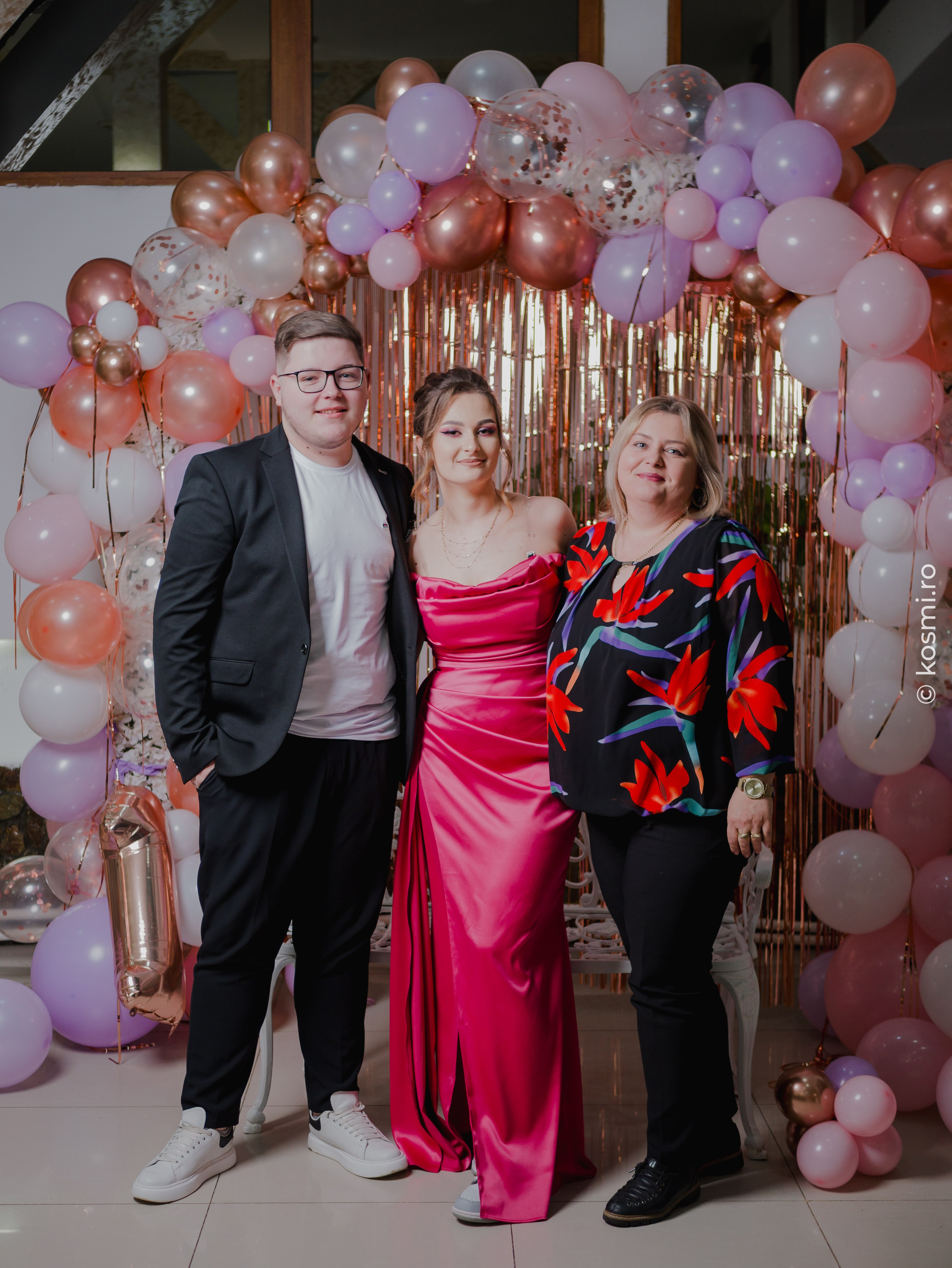 Majorat Andreea. Kosmi