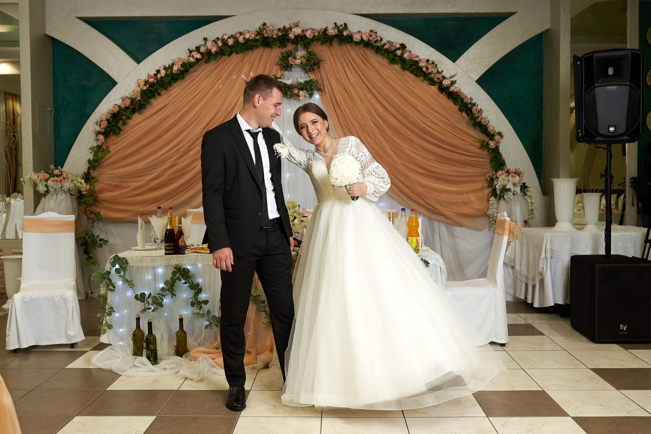 Дмитрий и Ирина. Дмитрий и Каролина Тофан