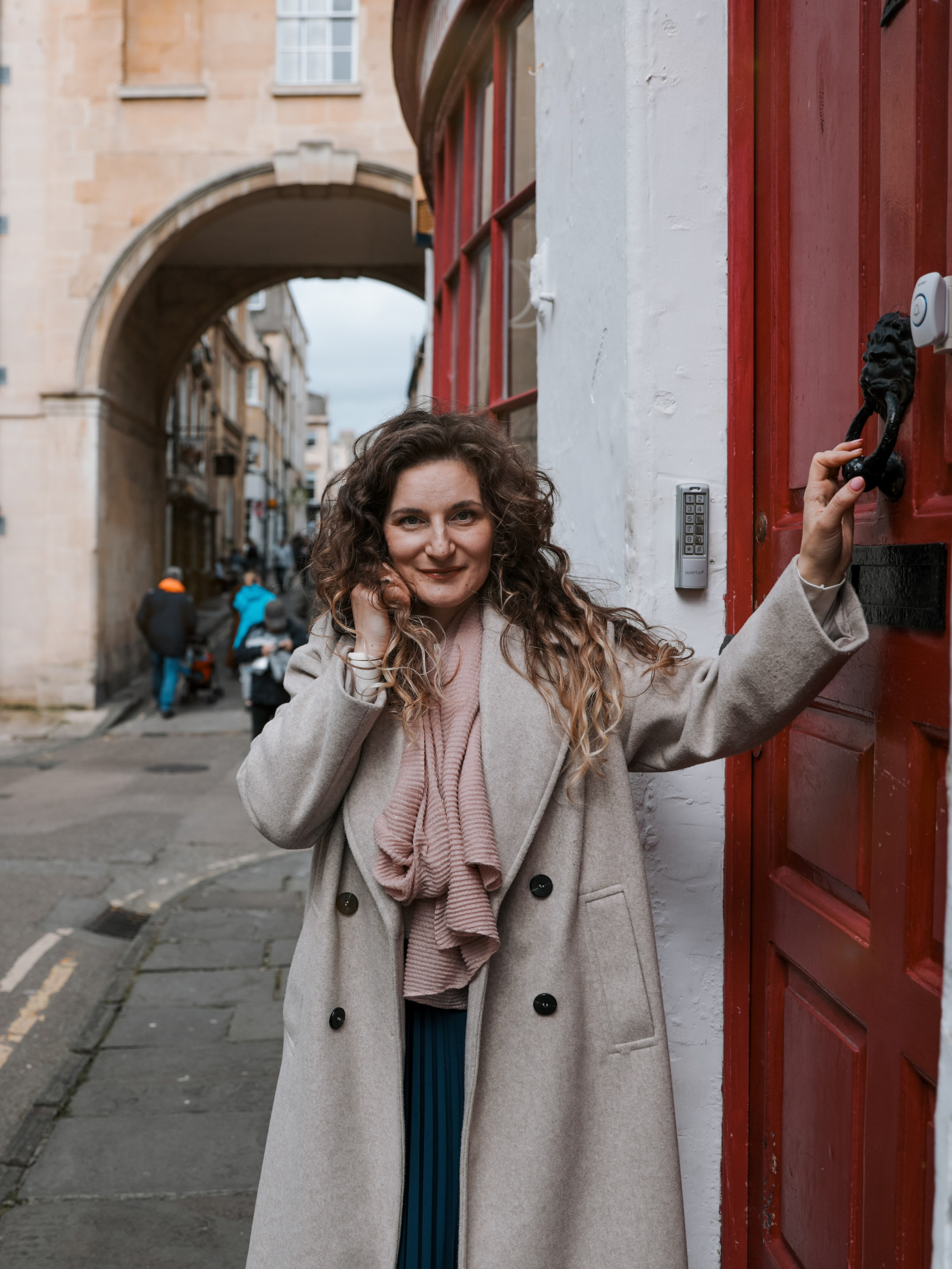 Olesea photoshoot in Bath. Lifestyle & Documentary Photography in Bristol, Bath & London — def0cused