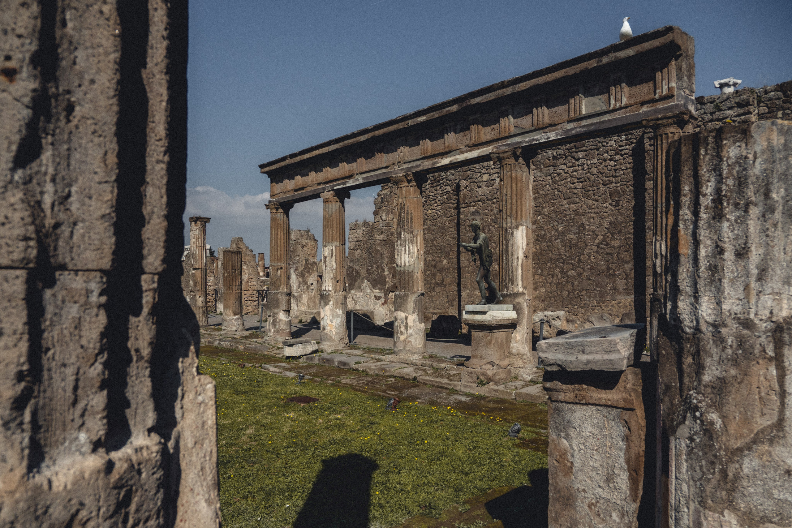 Pompeii. Photographe sur Cote d’Azur. Portraits de familles, couples, enfants, événements