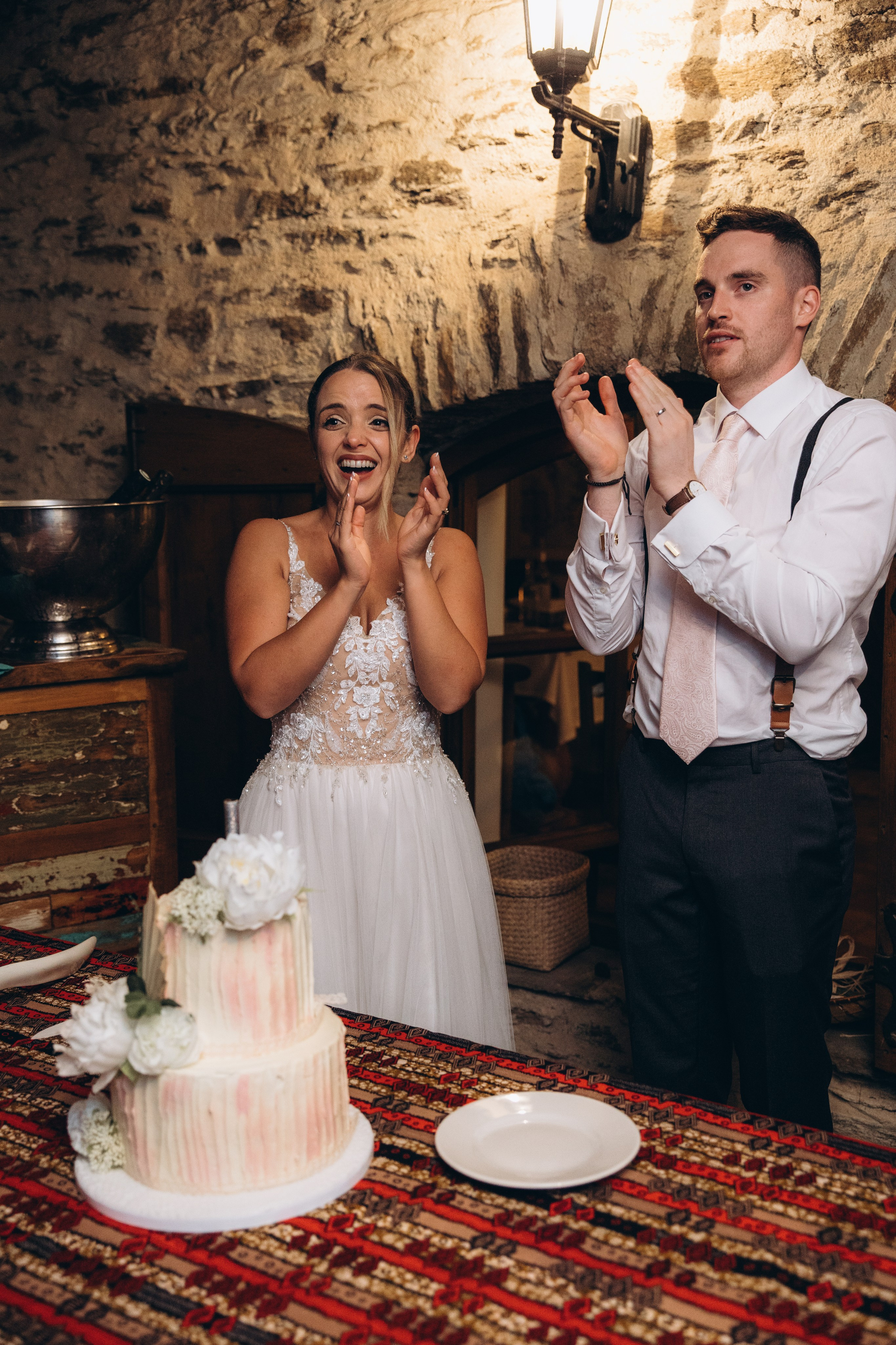 Chloé & Tom. Eugenie Smirnova — wedding, corporate and lifestyle photographer in Toulouse and Southwest France