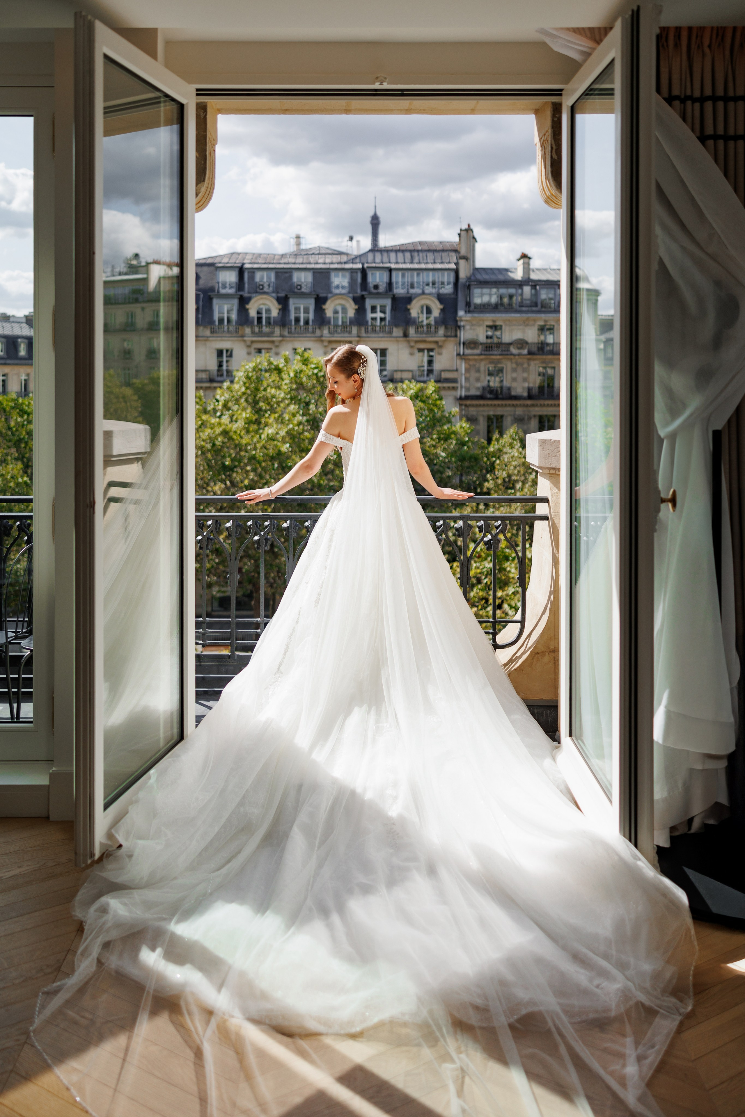 Marriott Champs-Élysées, Doina & Aytaç