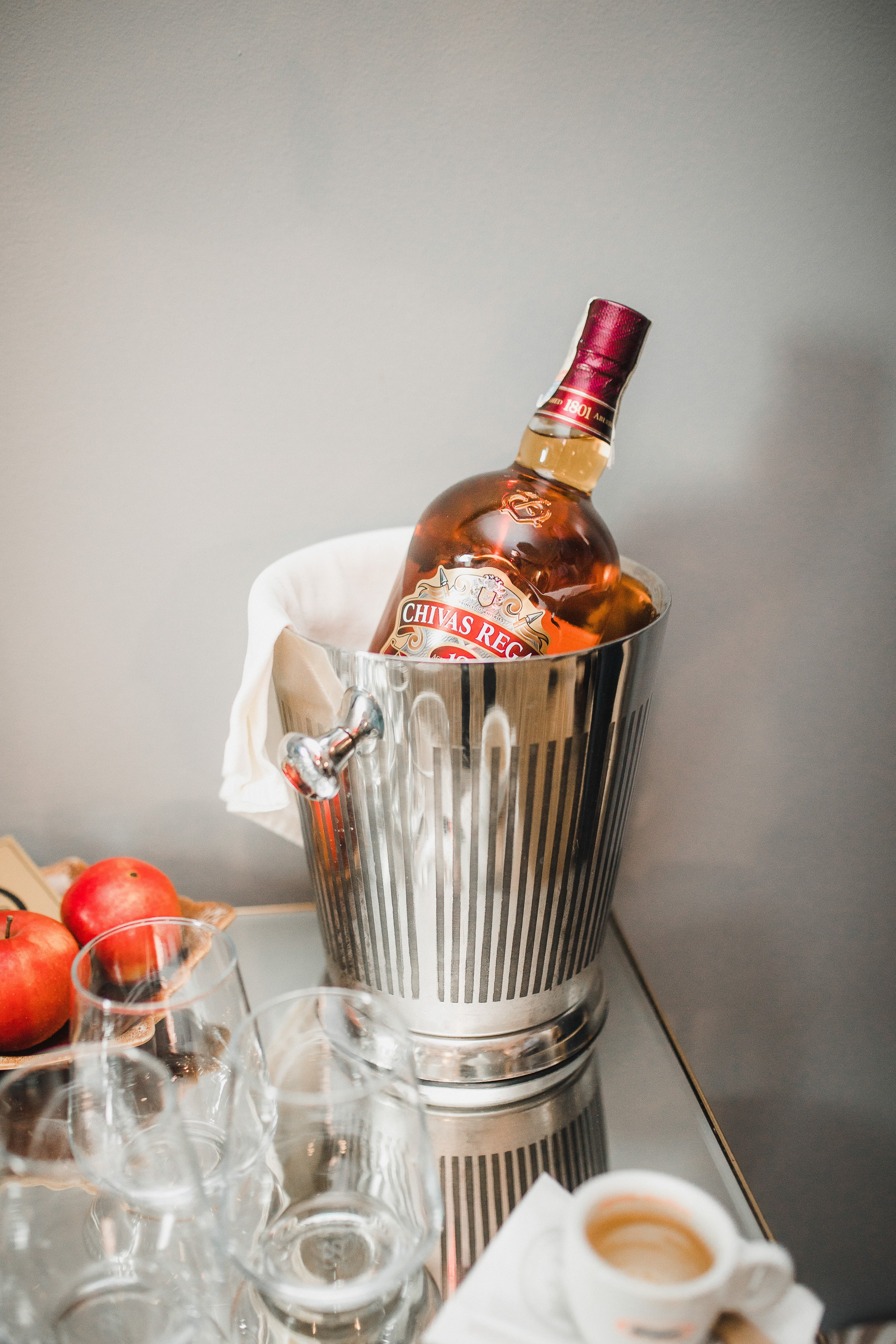 Alexandra & Florin. Vlad Aconstantinesei Photographer