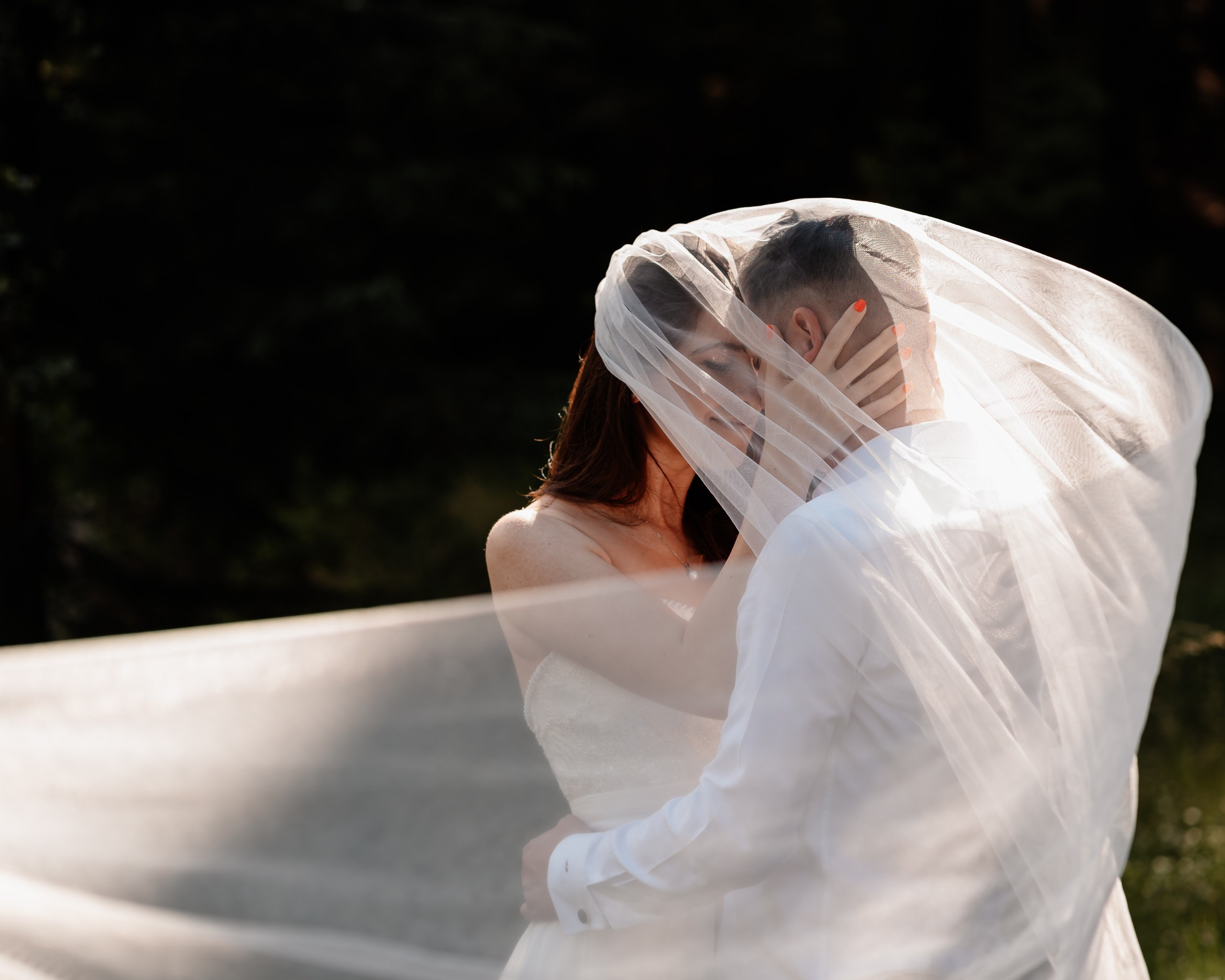 Trash the Dress la Lacul Bolboci  | Mihai Popa Fotograf. Fotograf Nuntă & Botez București - Mihai Popa | Dincolo de oameni, imortalizez emoții!