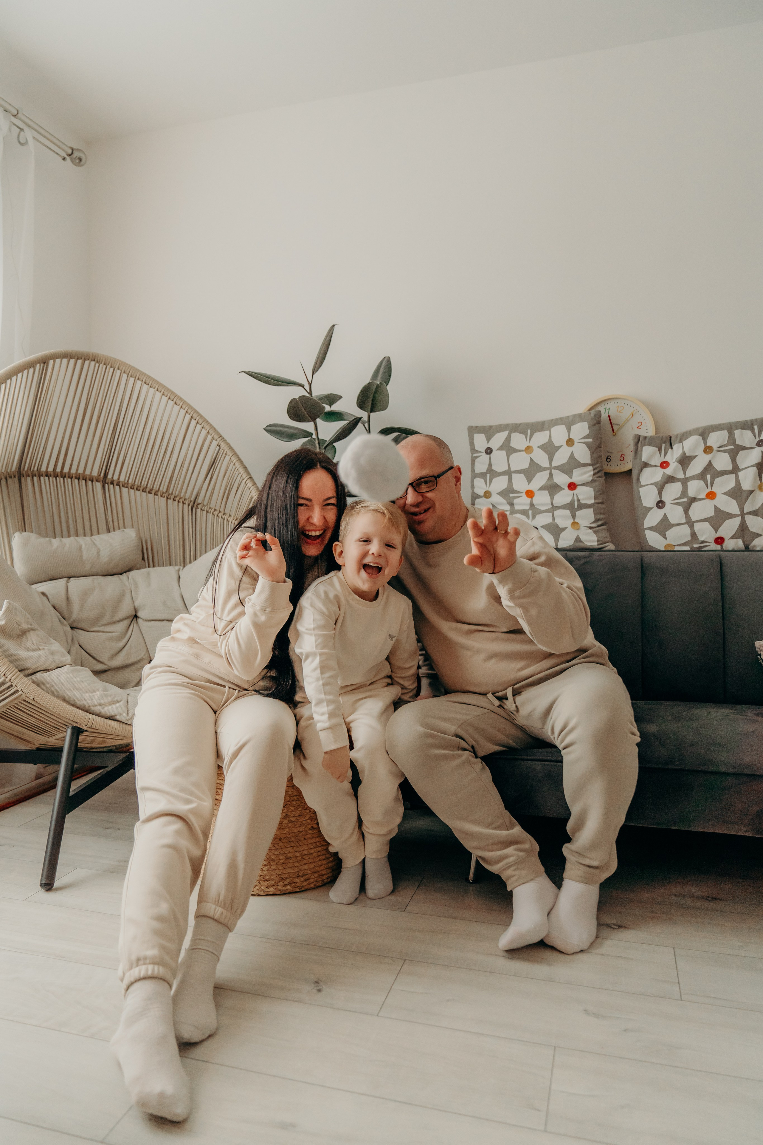 Derbyshire Family. New Year in-home photo session, Washington. Newcastle Upon Tyne Photographer Yana Balatskaya