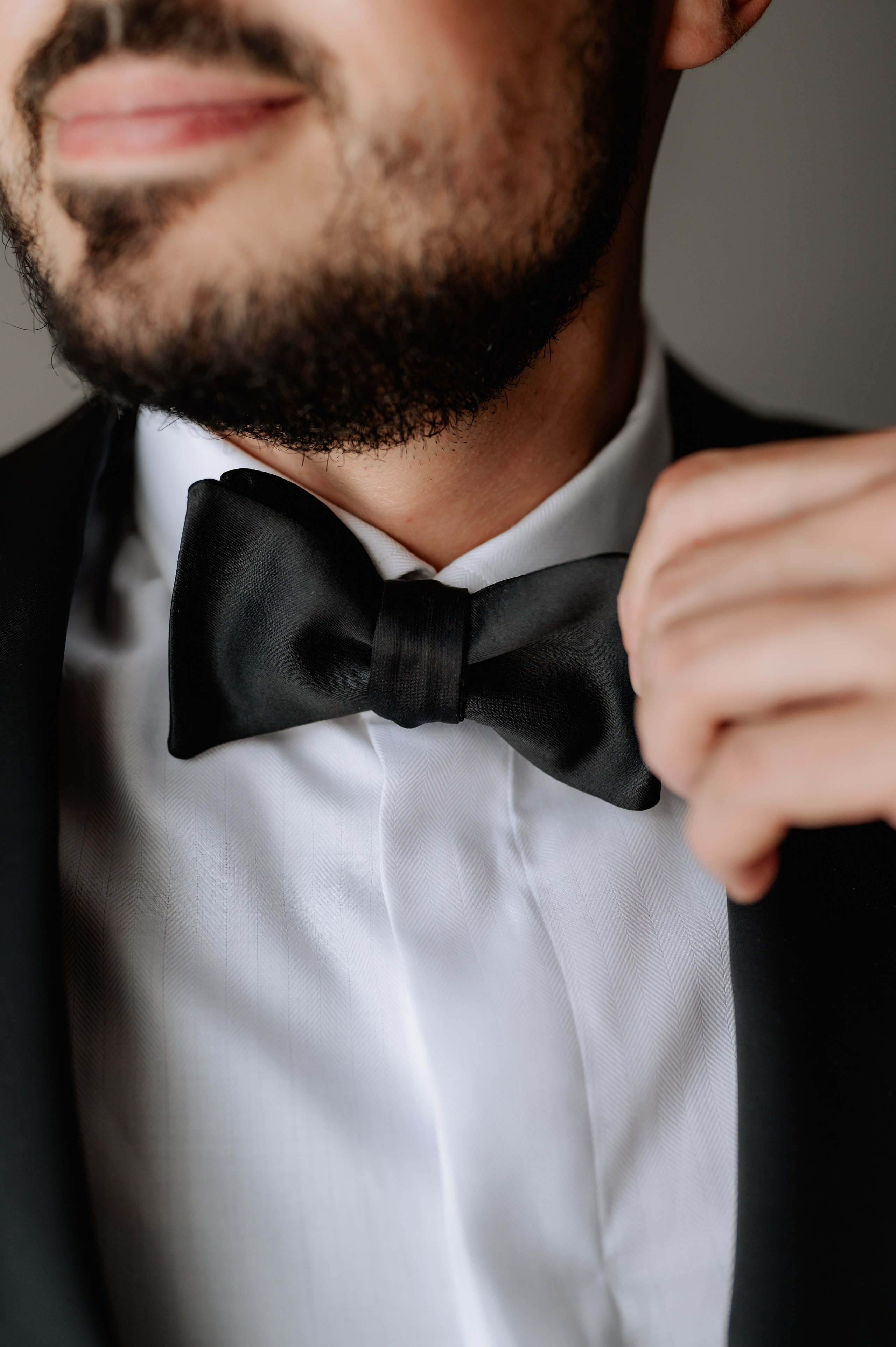 Cununie civila in aer liber , artificii de zi colorate , decor nunta , nunta la Hotel Traian. Proud Vision Weddings | Wedding Photography & Film — Servicii profesionale Foto Video Nunta Iasi