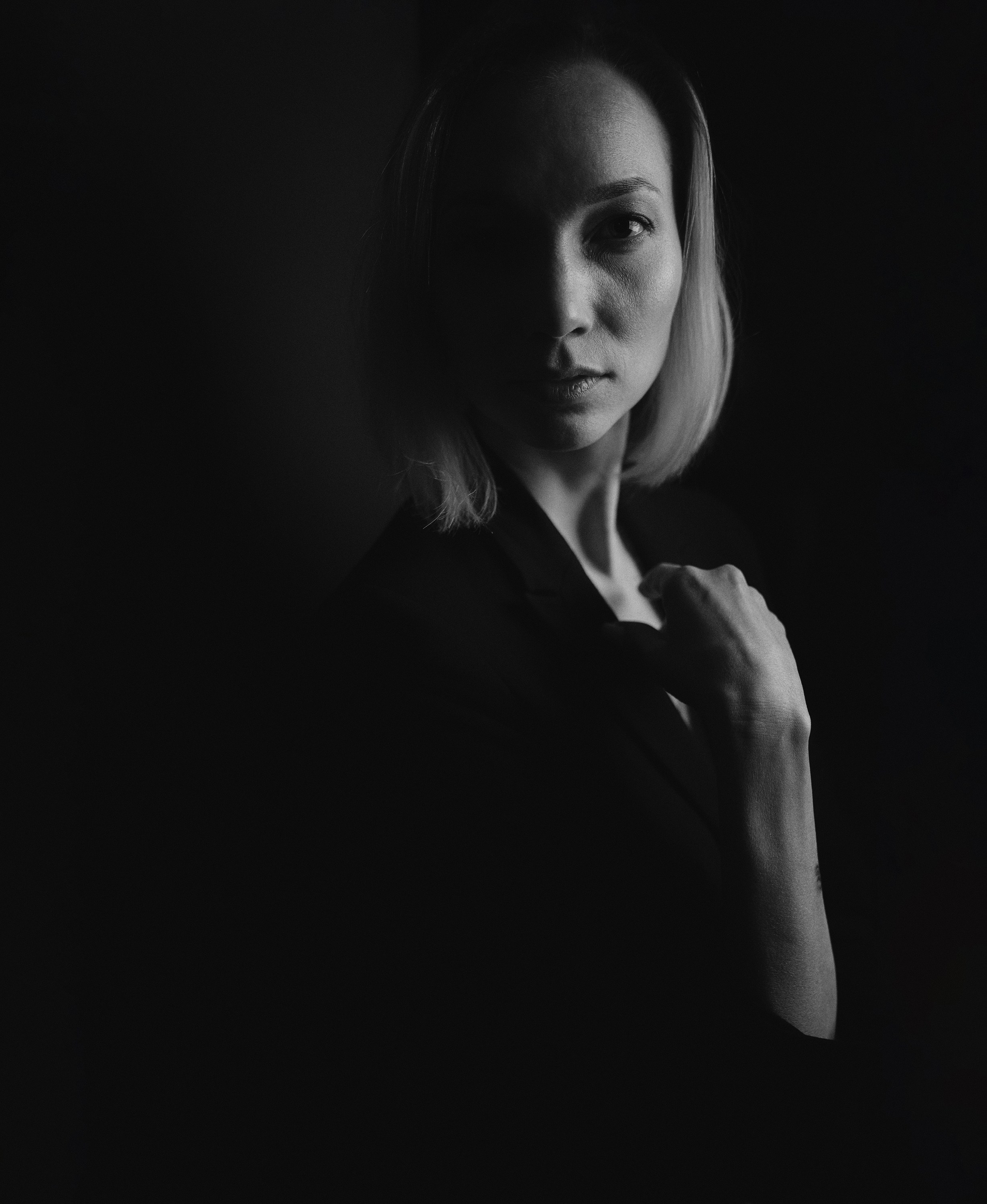 DIVERSE. Portrait photographer in Germany and all over Europe Mischa Blank