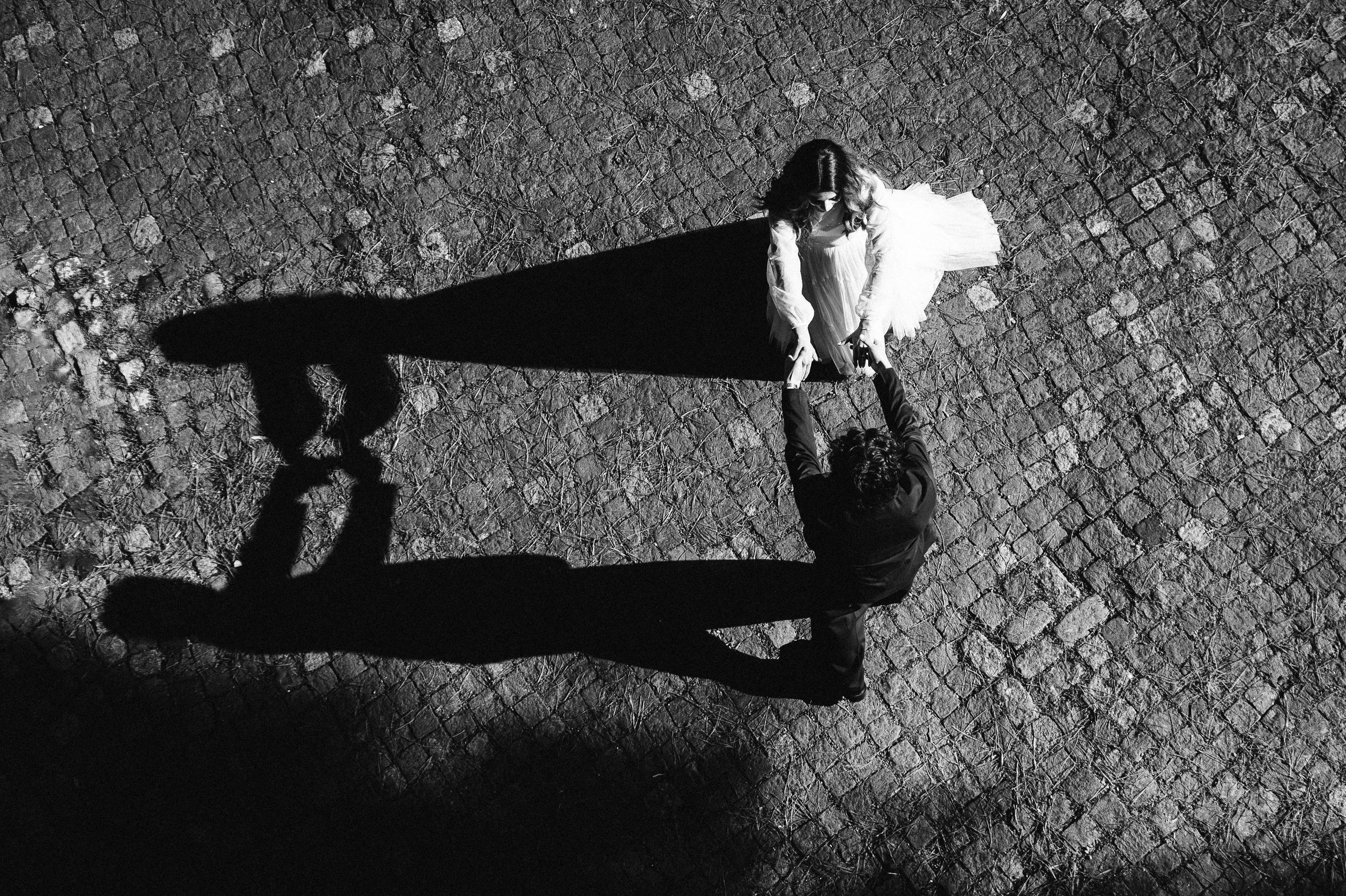 Ședință foto romantică în Lisabona – Inspirație pentru fotografiile de nuntă. Valentin Melen - fotograf de nunta 🤍