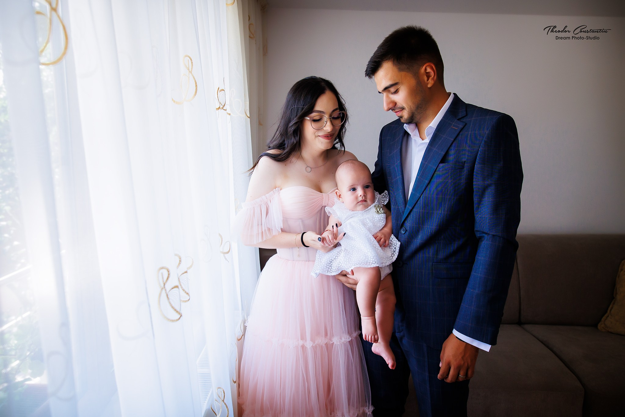 Botez. Dream Studio Galați – ședințe foto profesionale pentru familie, portrete și evenimente