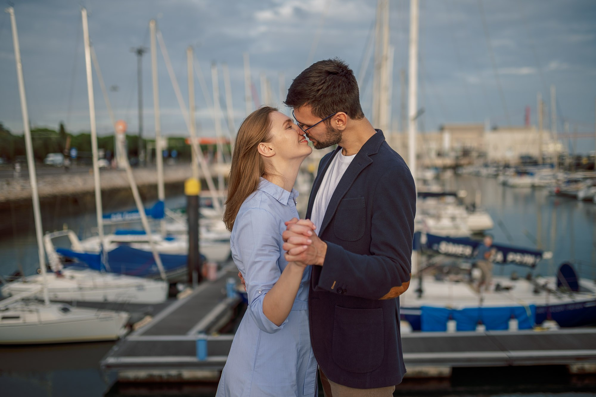 Belém Tower and the MAAT Museum are two contrasting yet impressive locations for a photo shoot in Lisbon