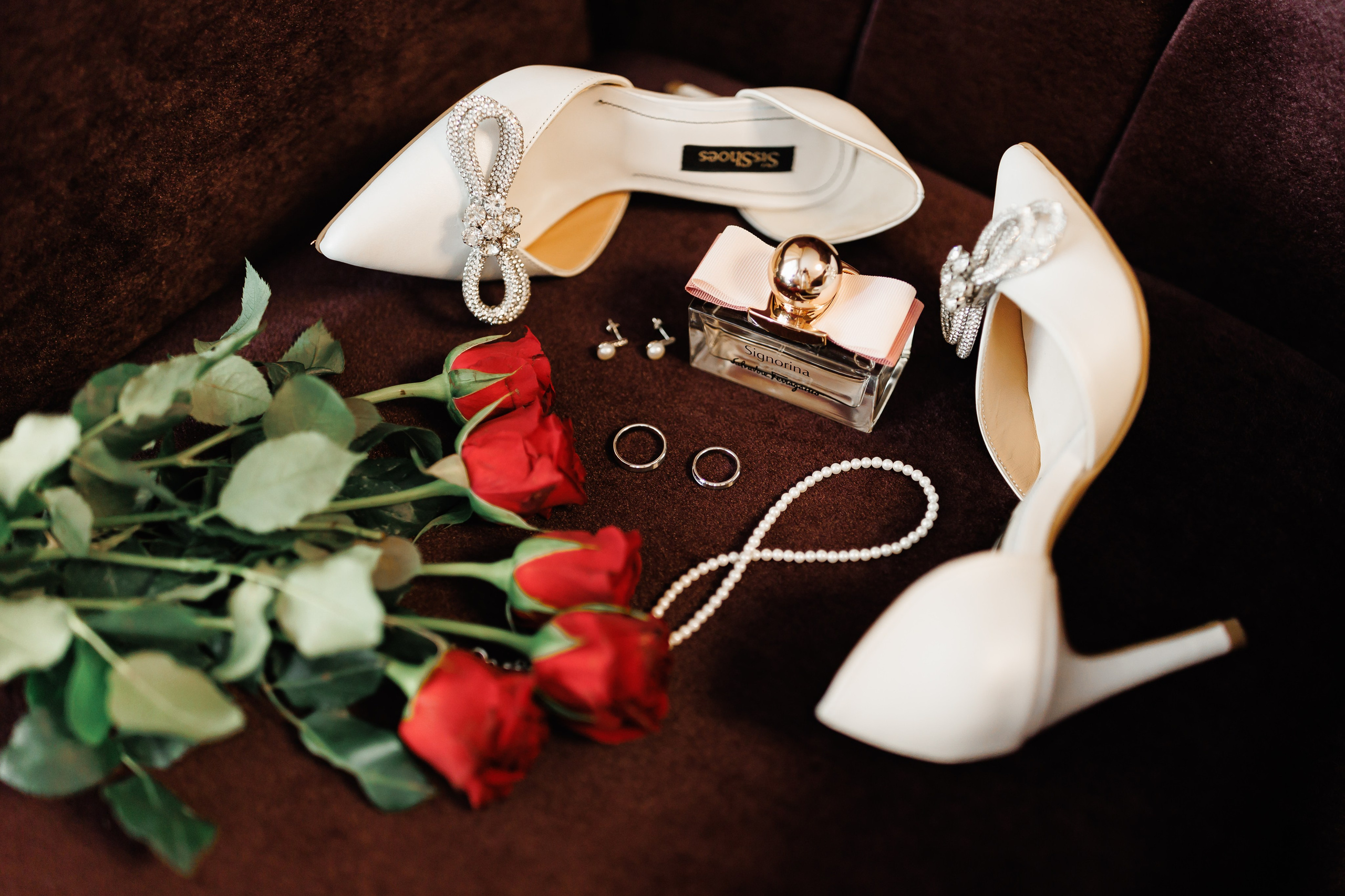 WEDDING. Wedding Photographer in Bucharest — Manu Ivanciu