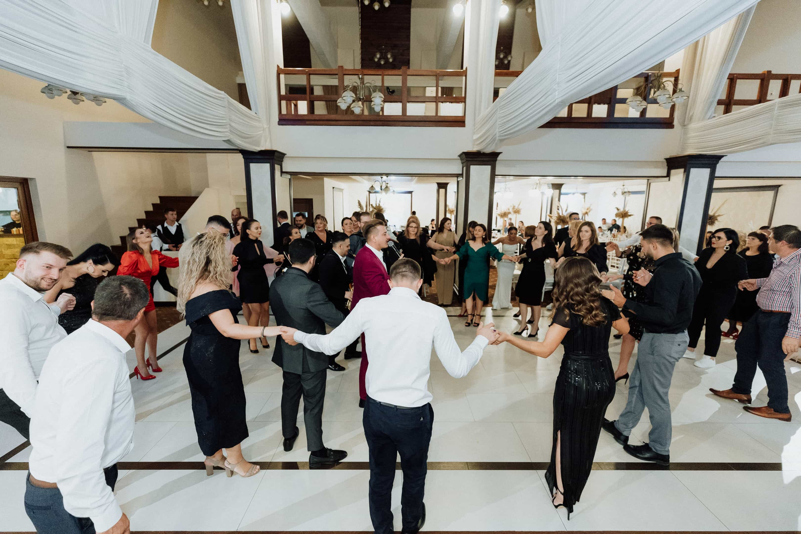 Stefanel & Elena. MovieFrames.ro