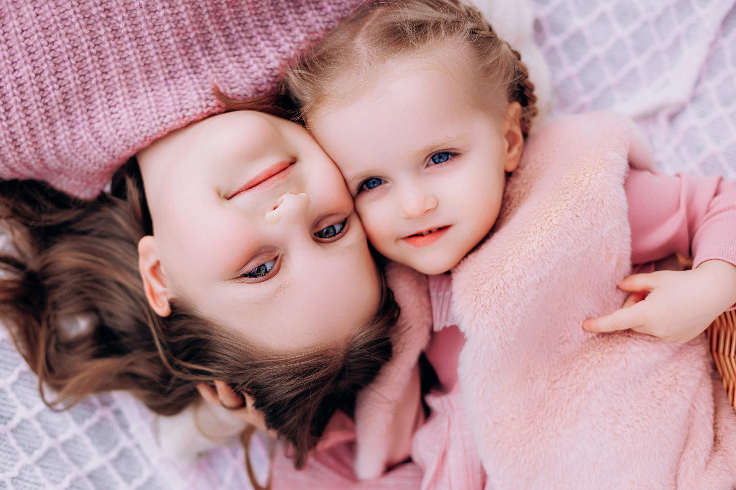 Tatiana, Alisa, Daria. Wedding and Family Photograph