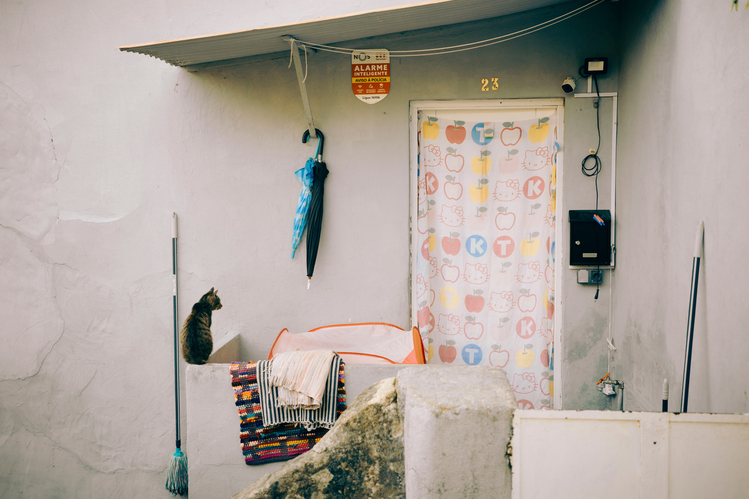 Street. Maria Sher. Professional photographer from Porto, Portugal