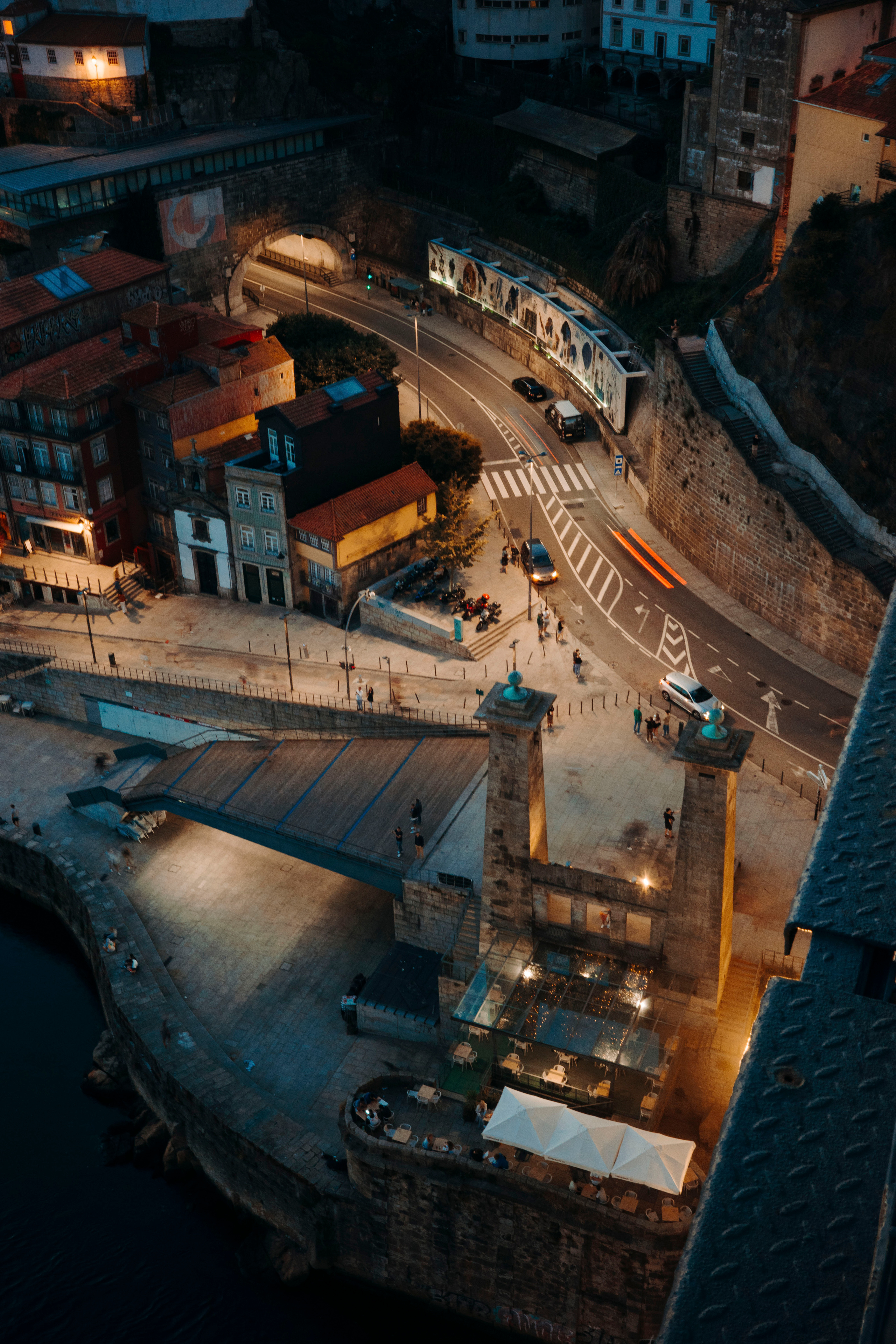 Street. Maria Sher. Professional photographer from Porto, Portugal