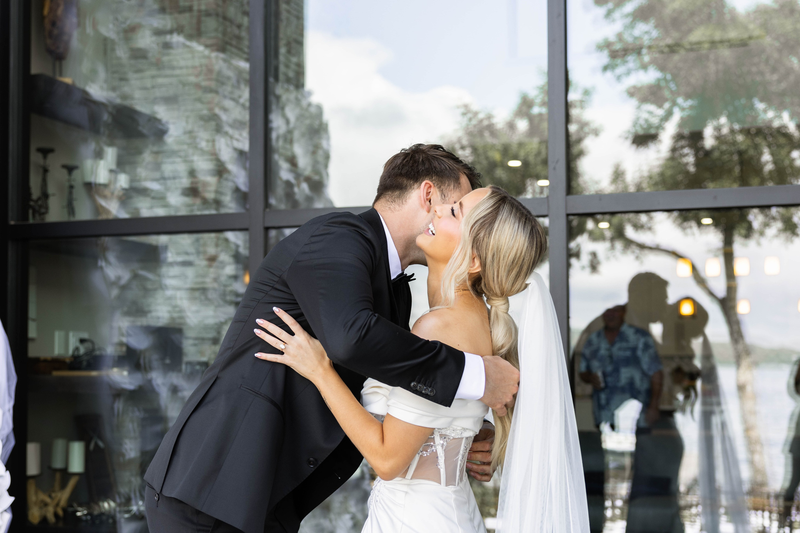 Beautiful Lakeside Wedding Photography. Wedding photography and videography in Regina, Saskatchewan