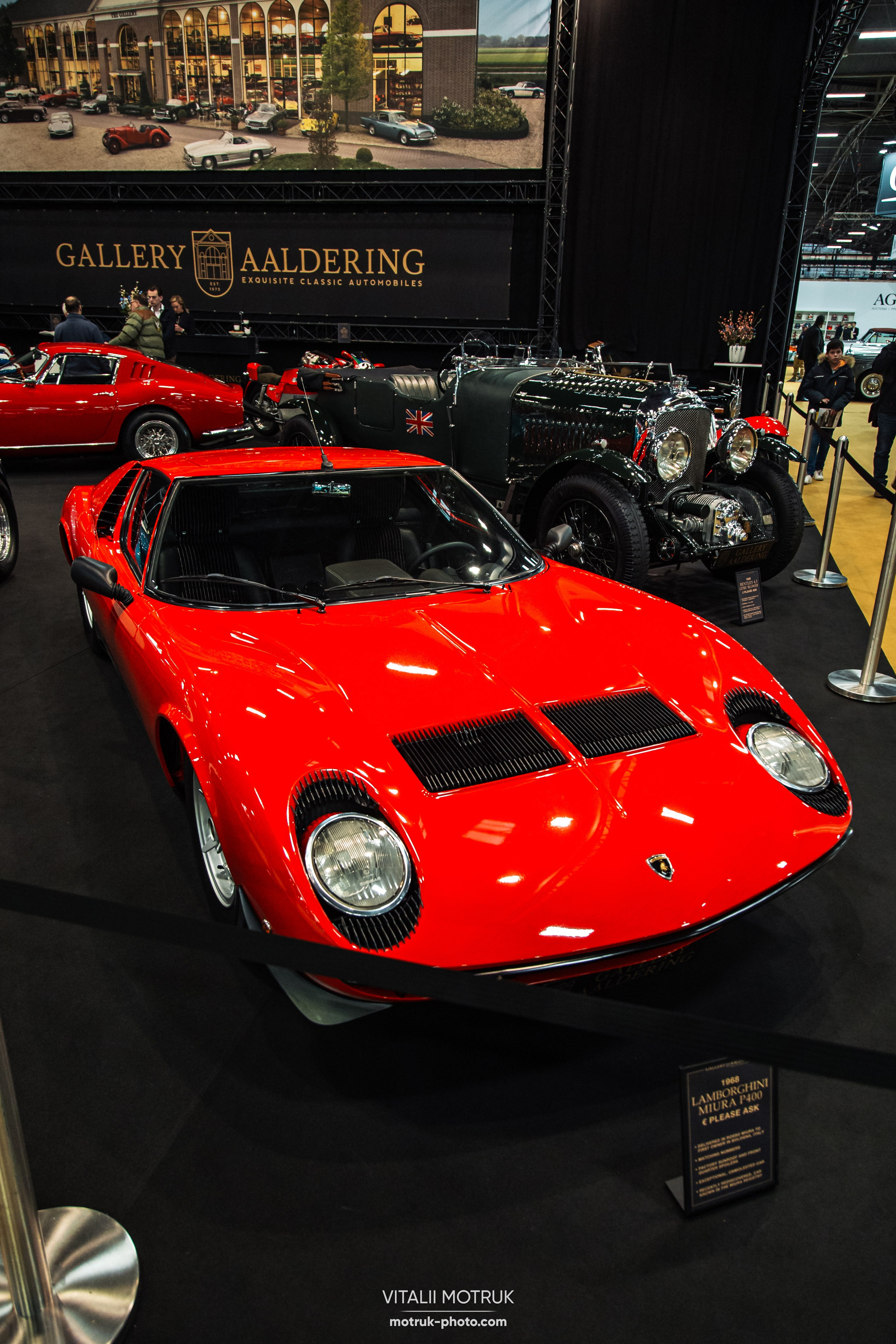 Retromobile 2023. Photographer in Paris — Vitalii Motruk