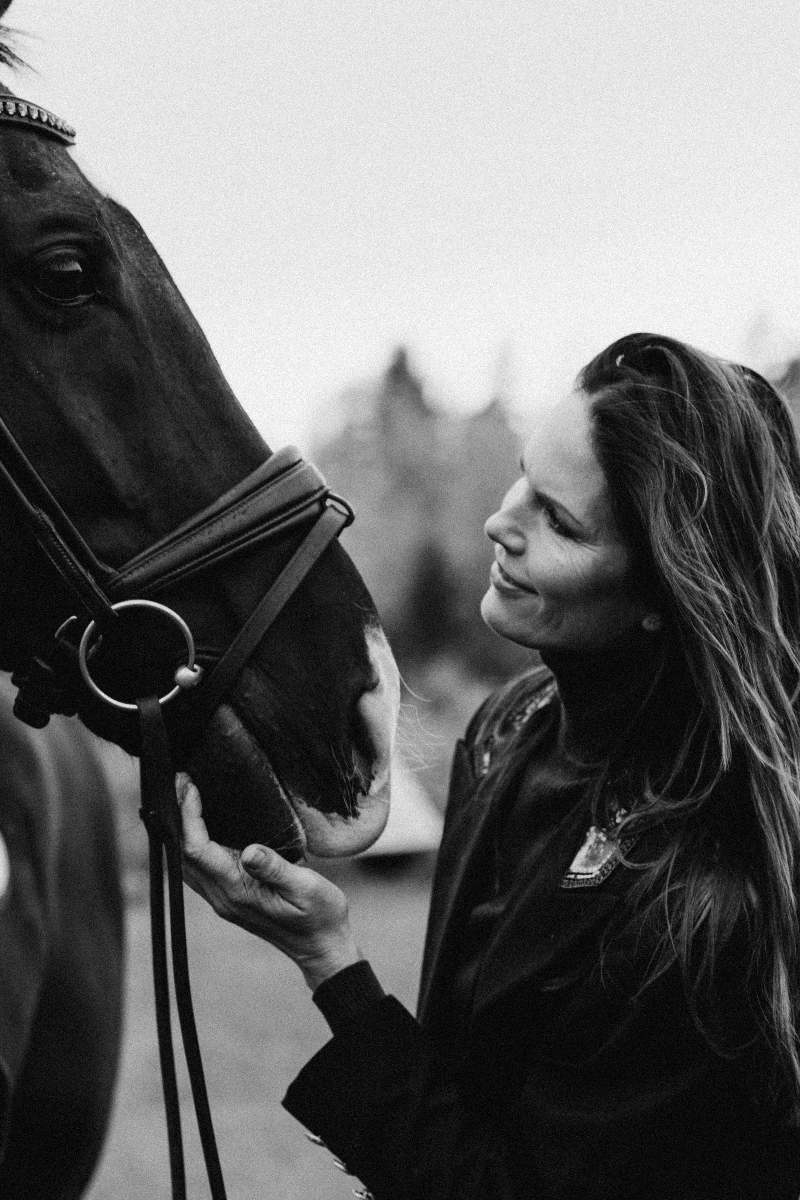 Susanna Hyypiä. Wedding and portrait photographer in Helsinki Vickan O