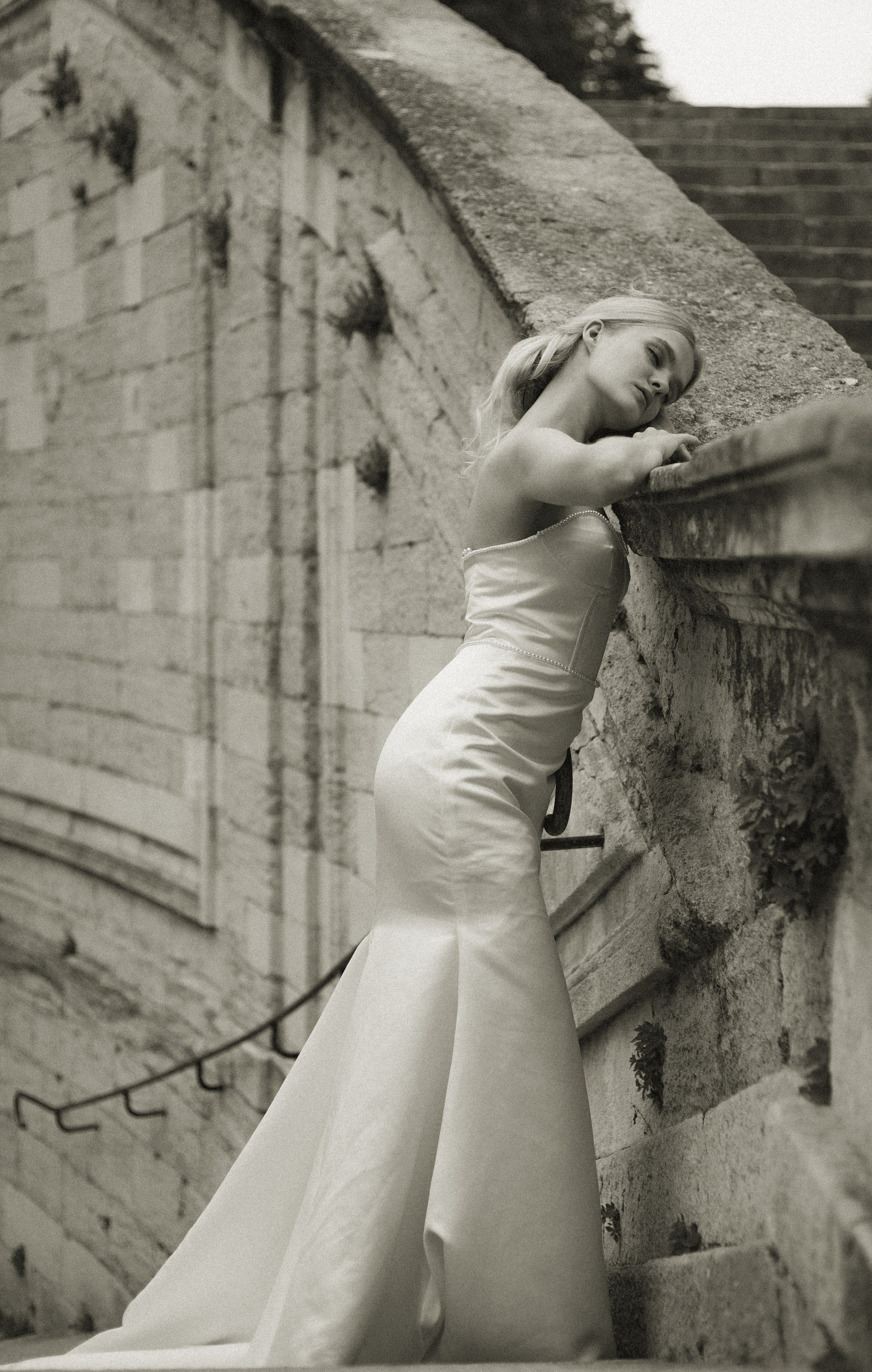 Nouveaux mariés. Histoires d’amour, séances photos de famille et de mariage en France