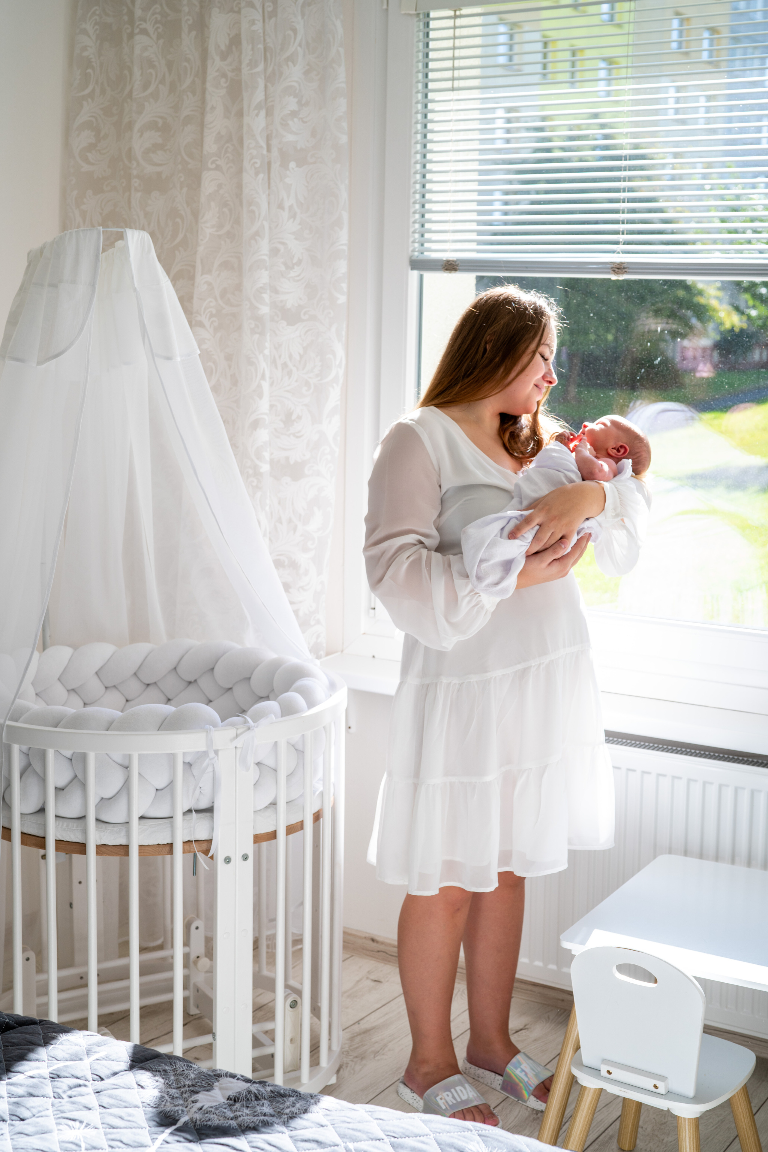 Newborn Lifestyle. Rodinna fotografka Plzen Anita Dergachova