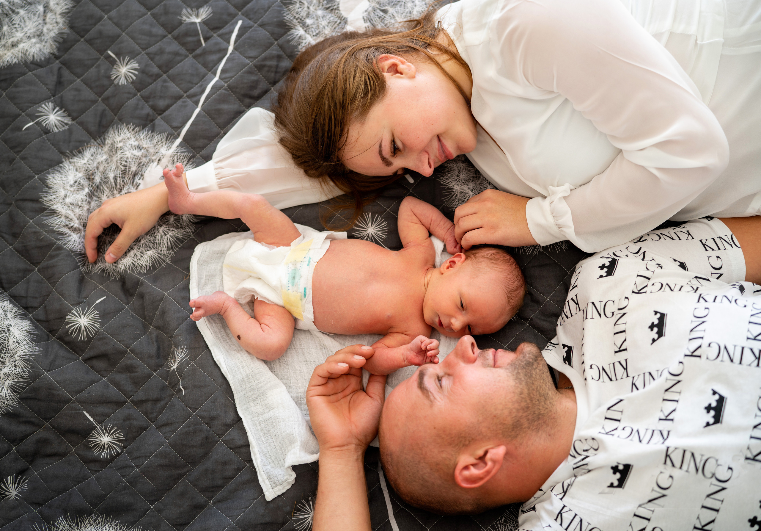 Newborn Lifestyle. Rodinna fotografka Plzen Anita Dergachova