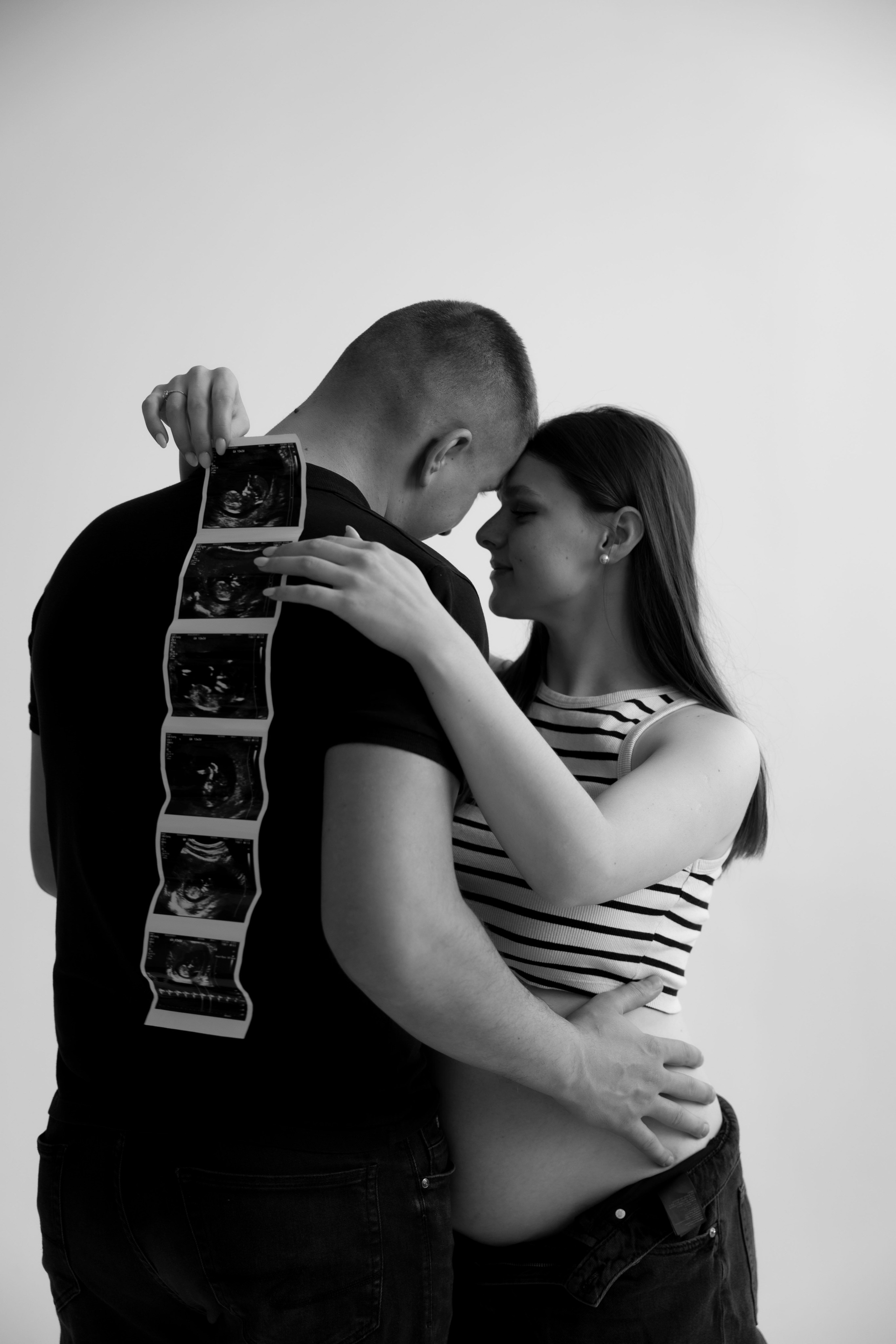 Pregnancy. Fotograf de Familie Avram Vlada Photo Chisinau