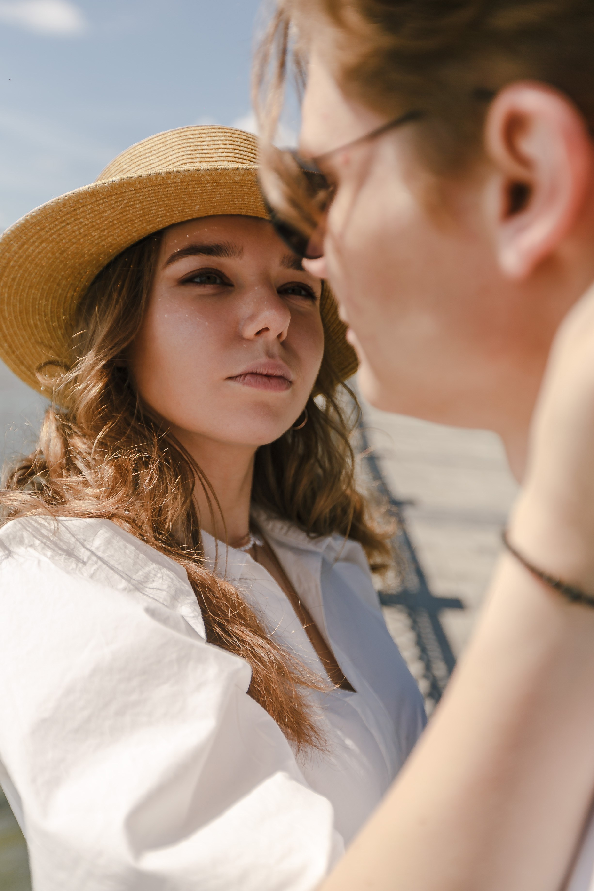 Camina por el terraplén. Fotógrafo de retrato, familia y reportajes en Valencia | España | Europa Vitalii Lumier