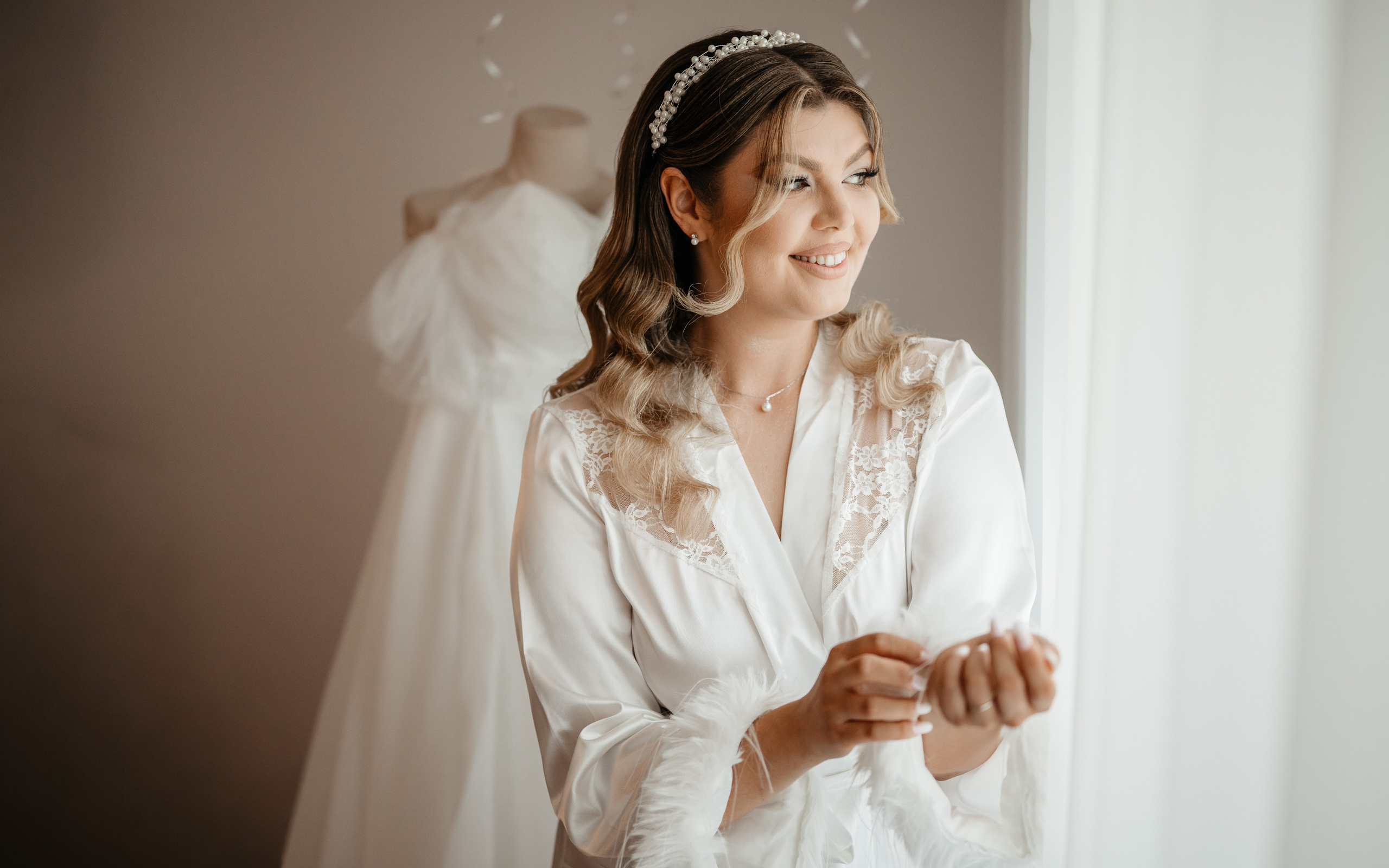 🤎 I o n i c a și A n d r e e a - Wedding Day Preview. Wedding & Family Photographer