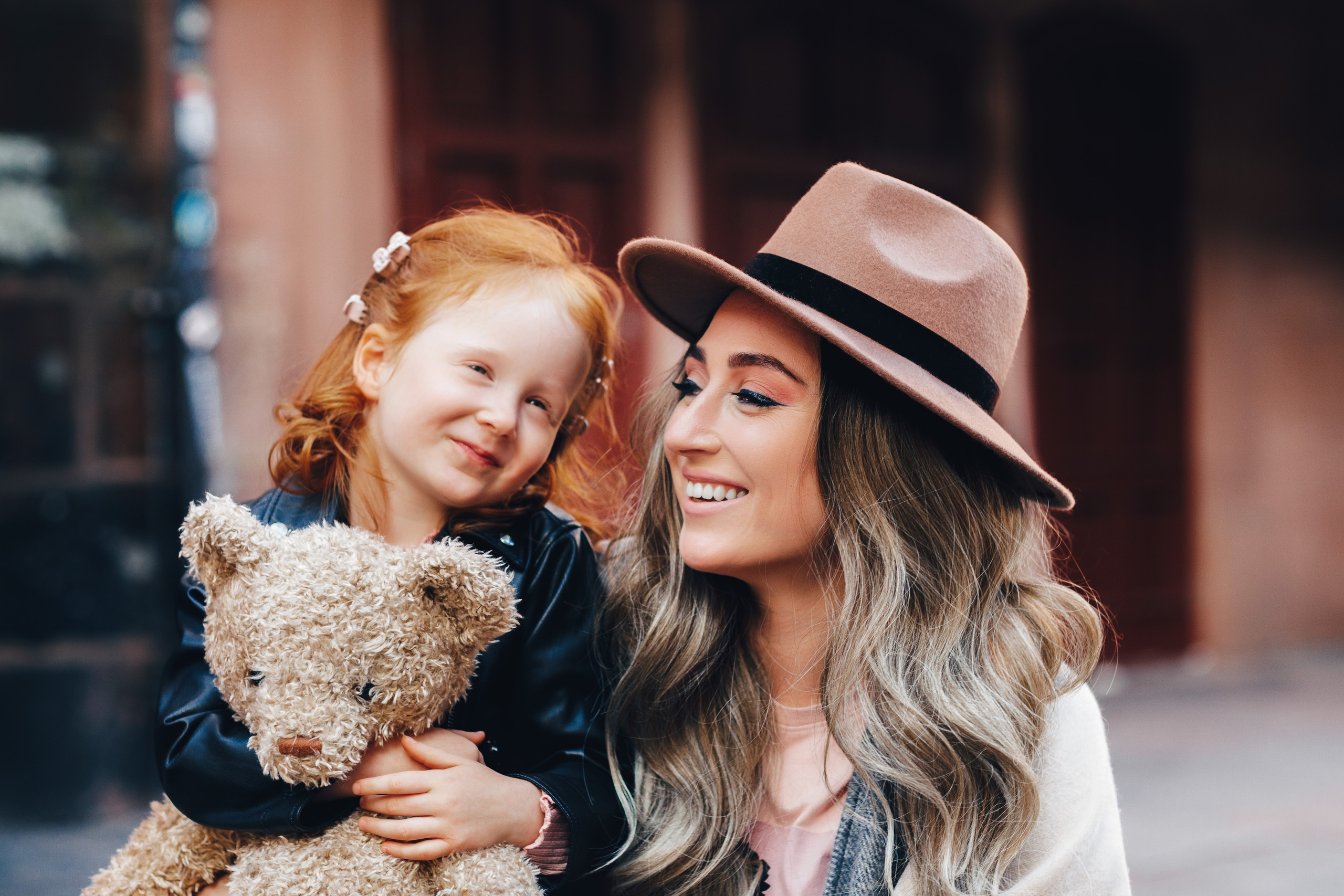 Outdoor Shooting Mannheim – Natürliches Porträt bei Sonnenuntergang – LAV Fotostudio