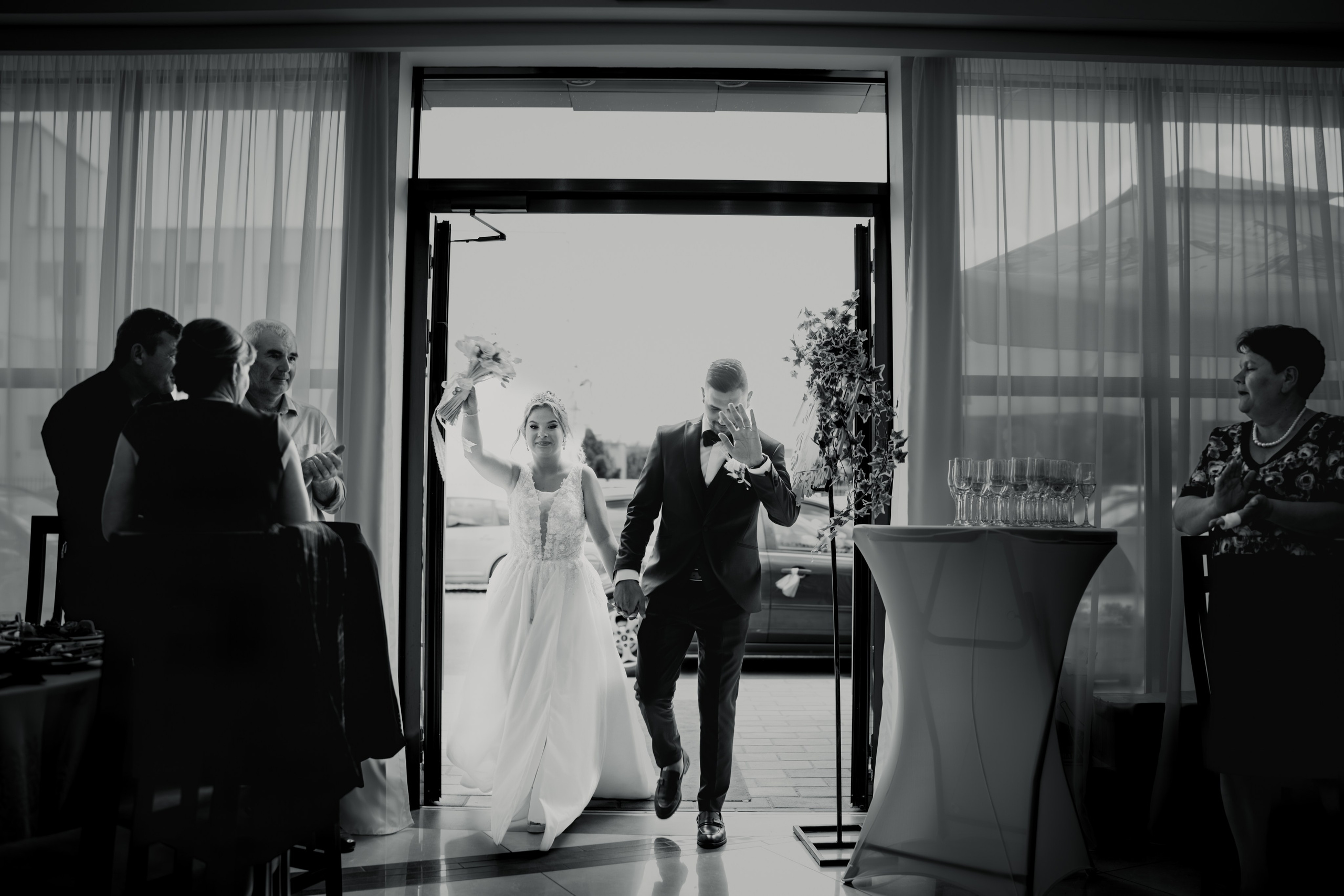 Roberta&Claudiu. Avram Madalina Photography